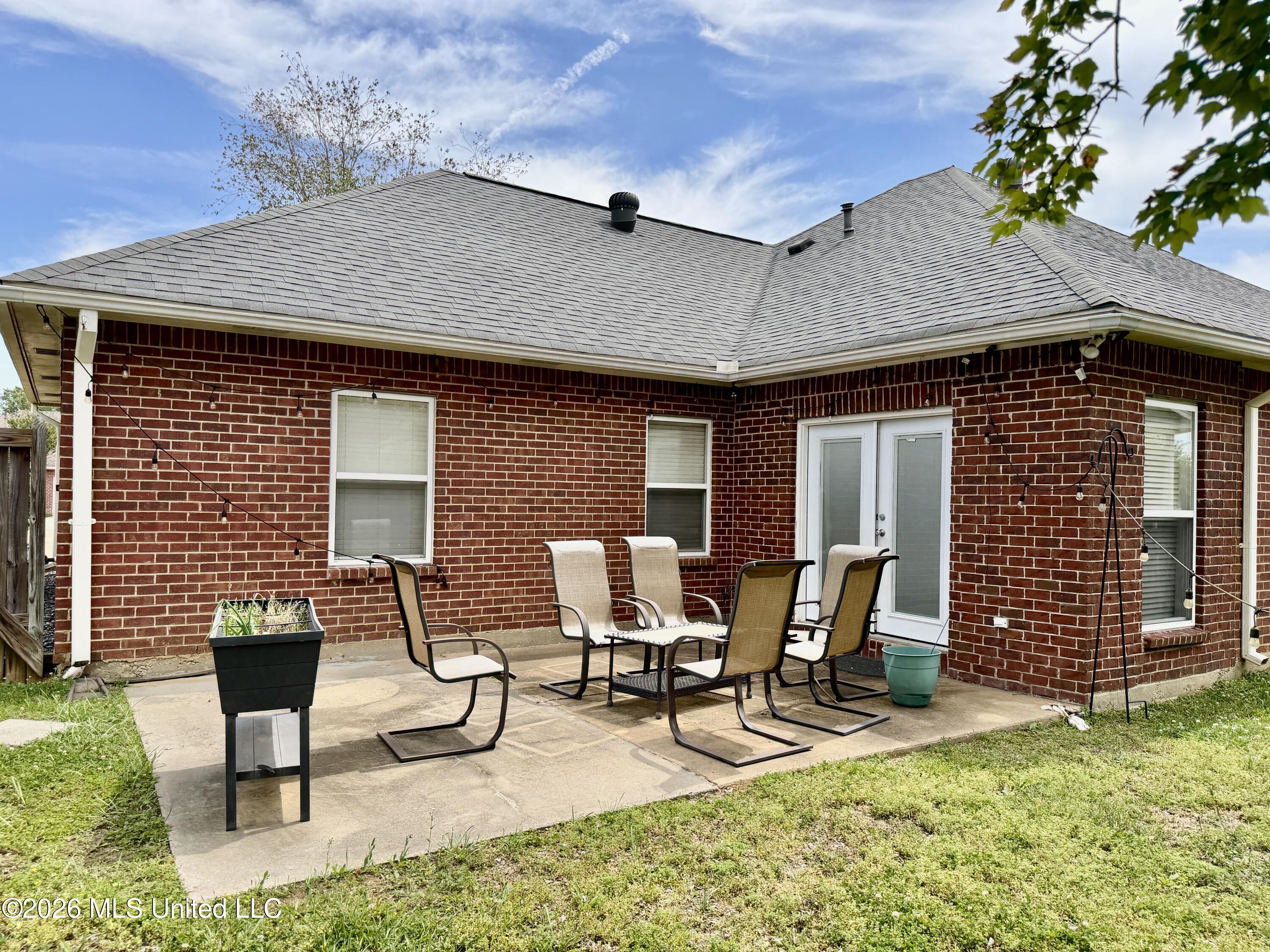 113 Oakleigh Drive Property Photo 9