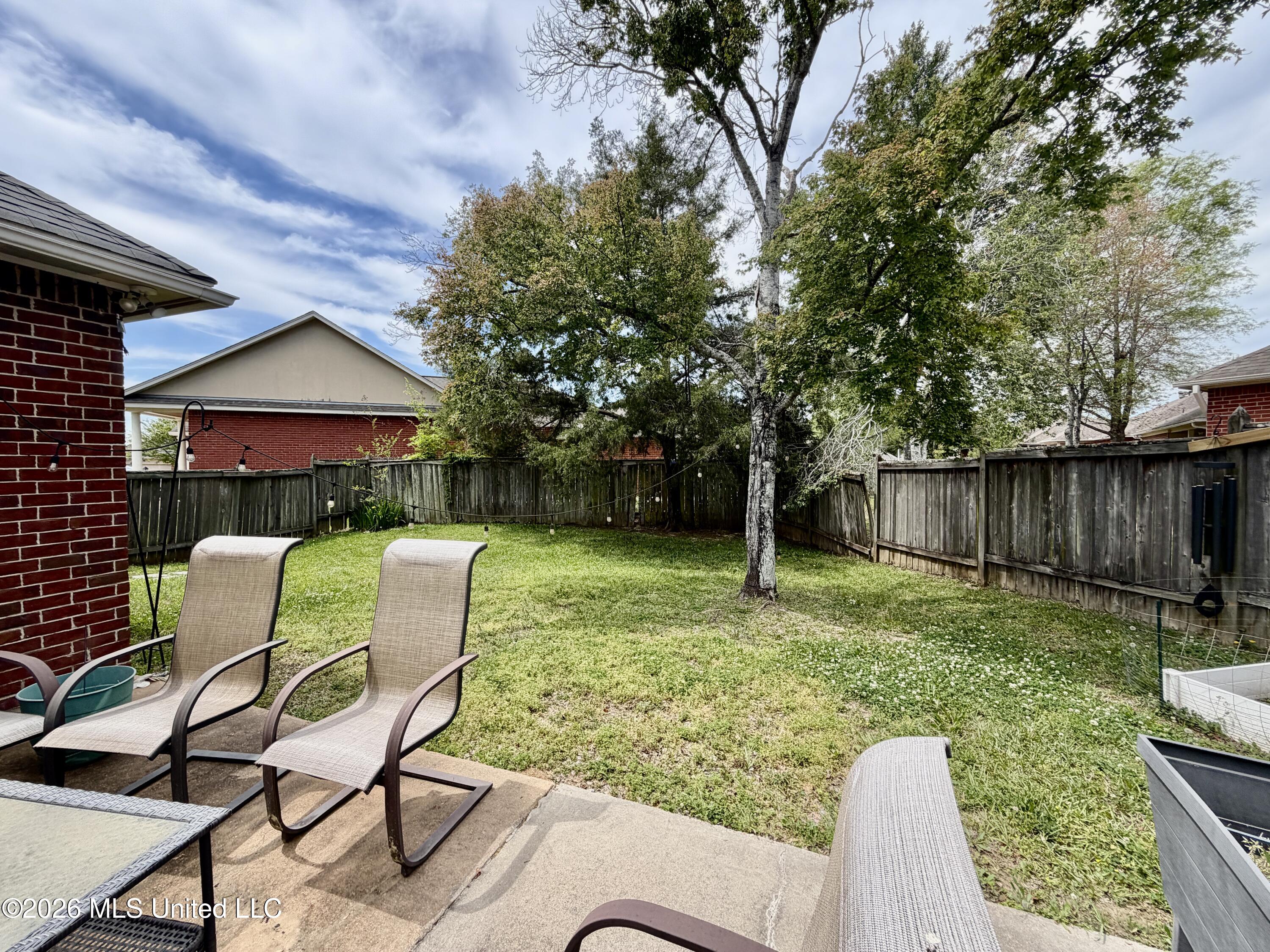 113 Oakleigh Drive Property Photo 12