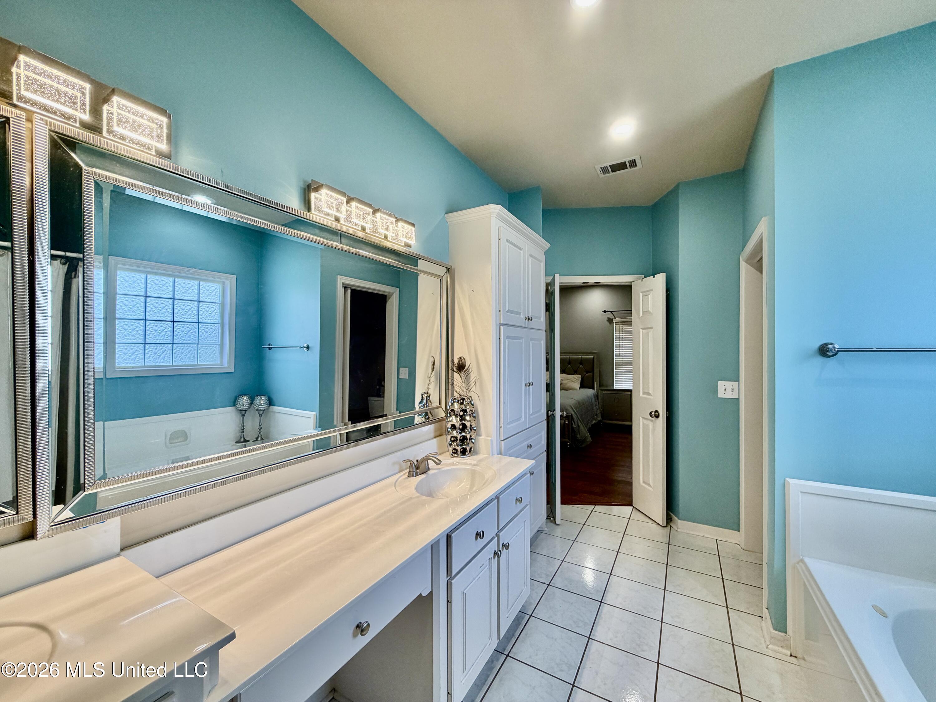113 Oakleigh Drive Property Photo 31