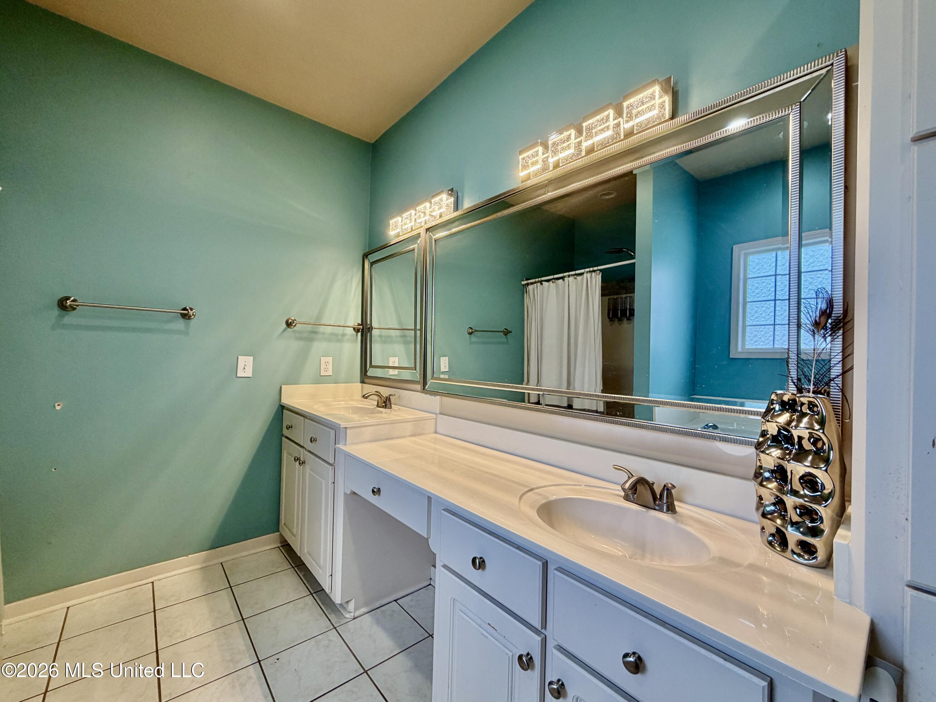 113 Oakleigh Drive Property Photo 32
