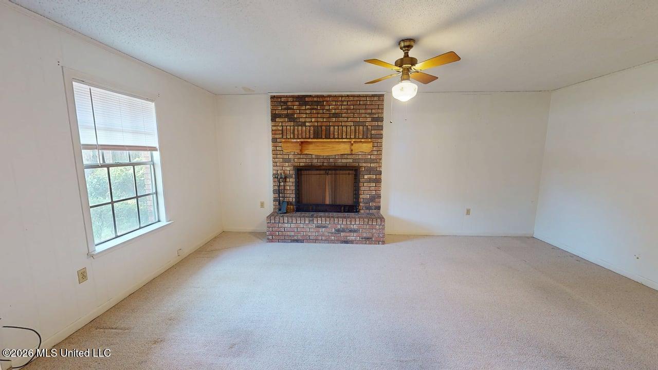 101 Northwood Drive Property Photo 9