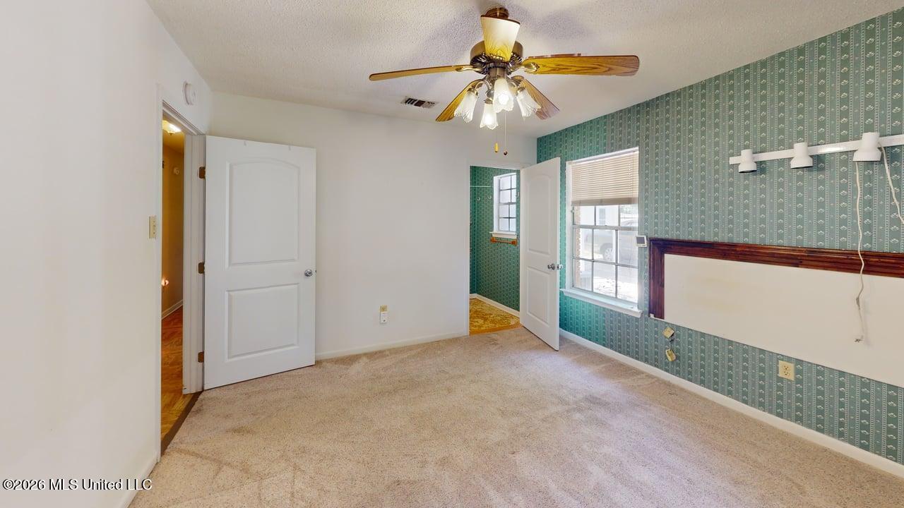 101 Northwood Drive Property Photo 13