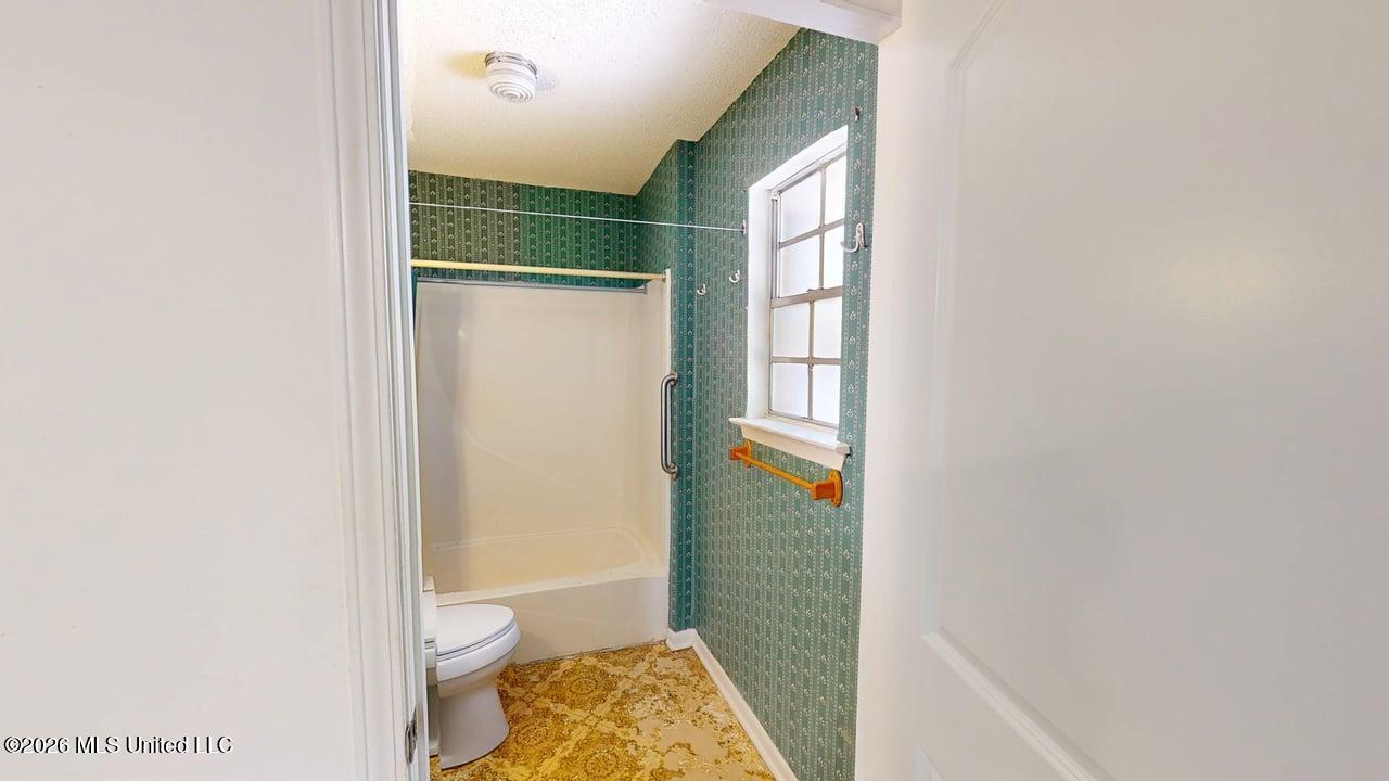 101 Northwood Drive Property Photo 14