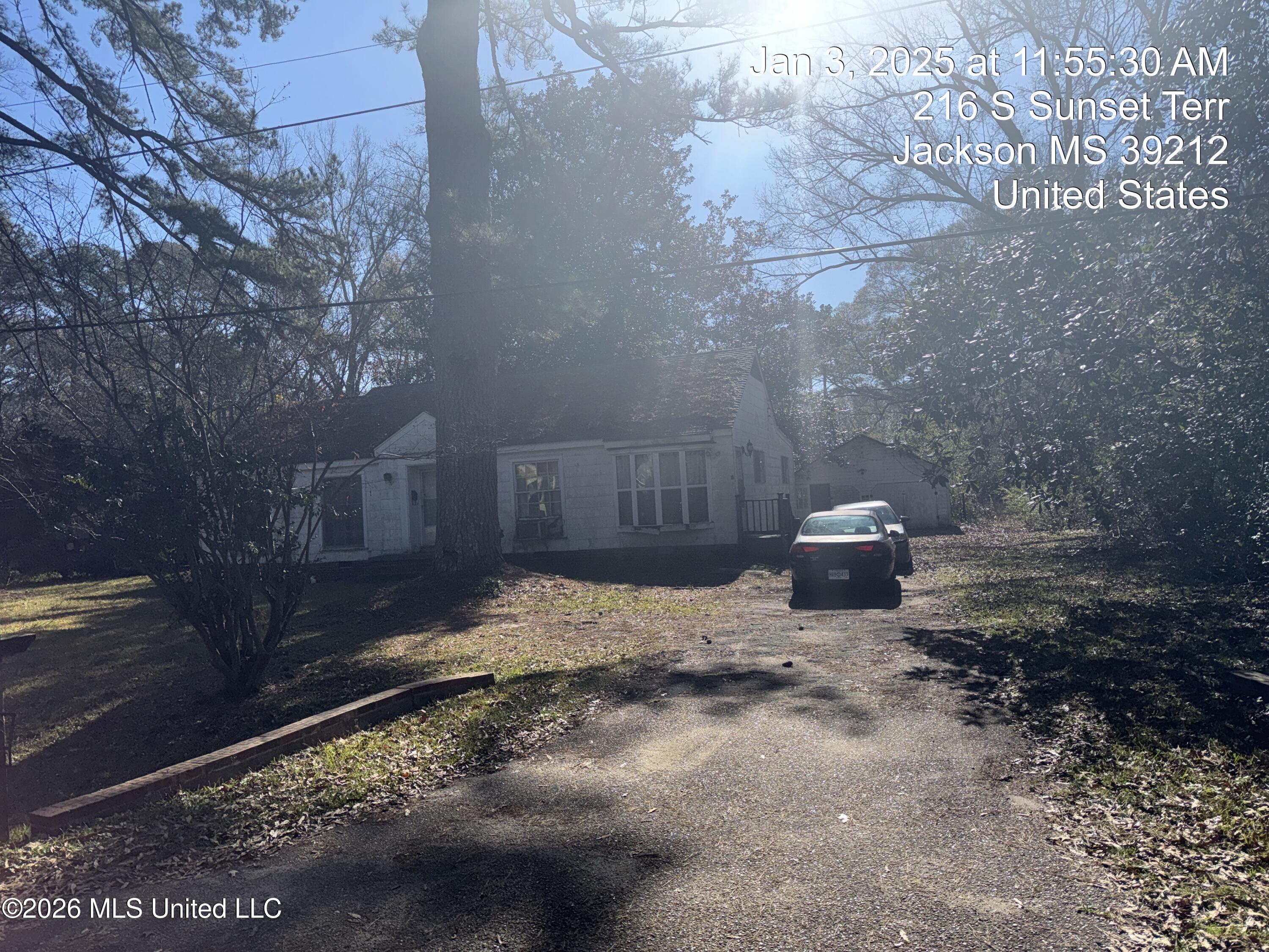 213 S Sunset Terrace Property Photo 1