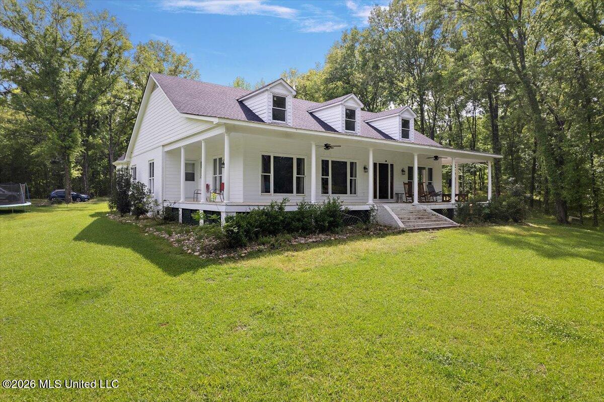 22 Lifer Road Property Photo 5