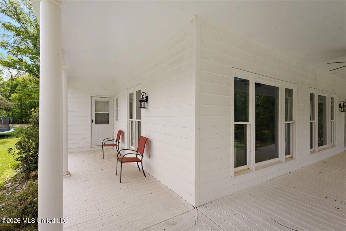 22 Lifer Road Property Photo 8