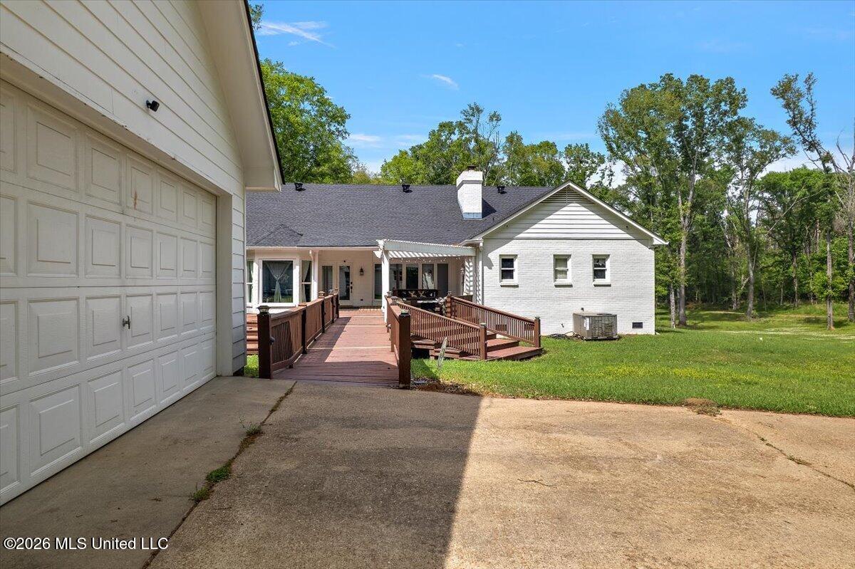 22 Lifer Road Property Photo 46