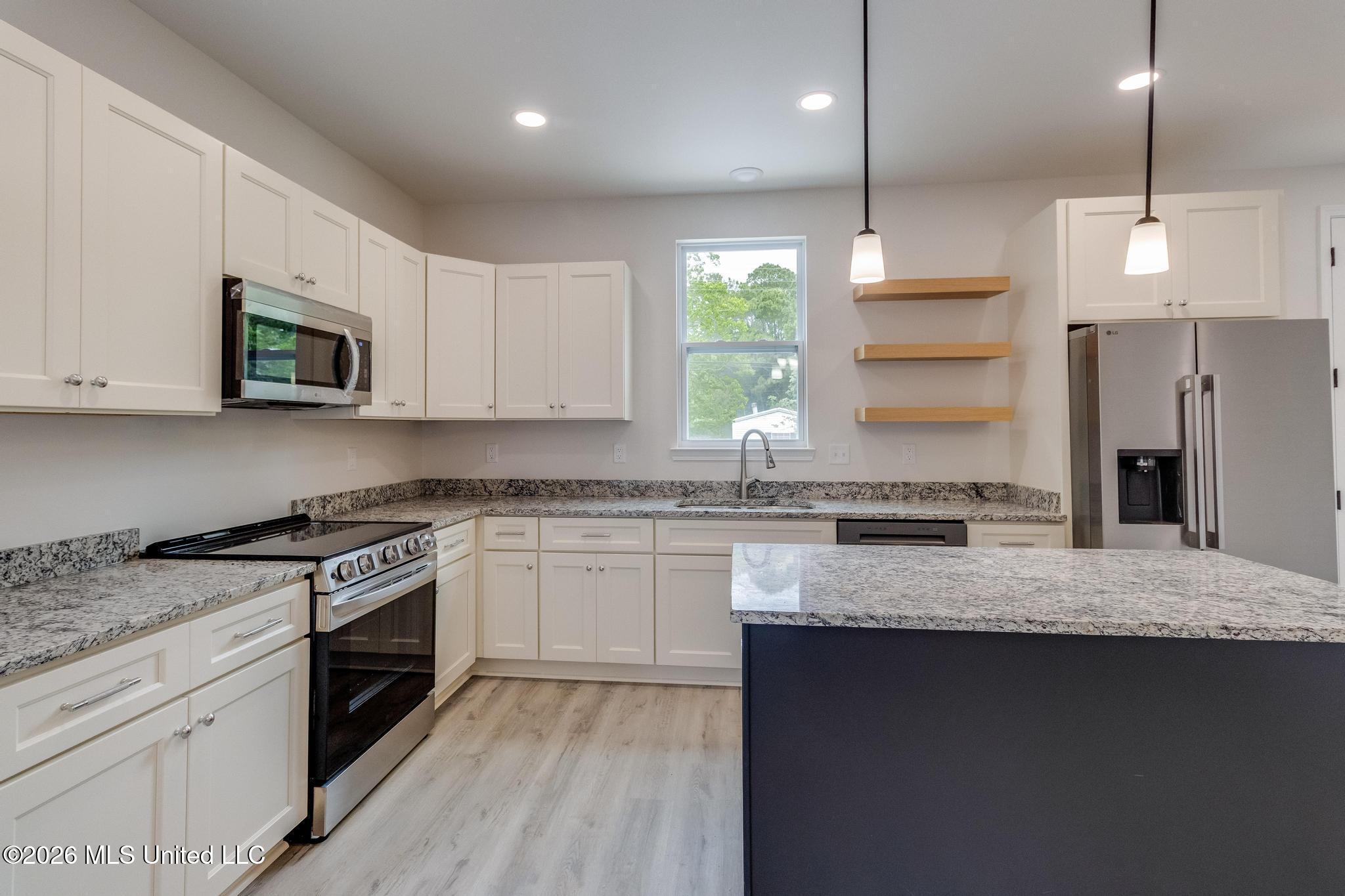 8713 Barnacle Boulevard Property Photo 4