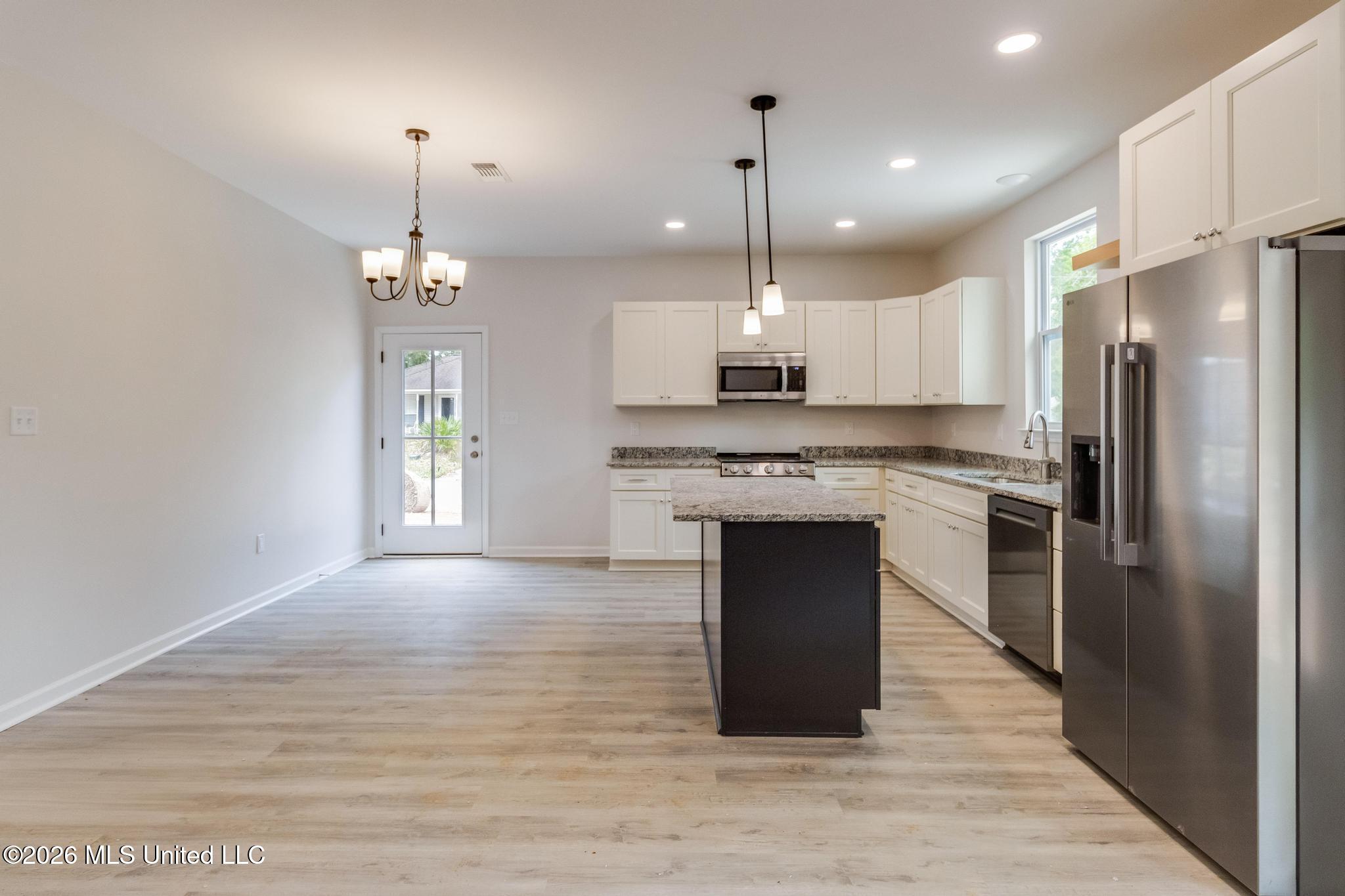 8713 Barnacle Boulevard Property Photo 6