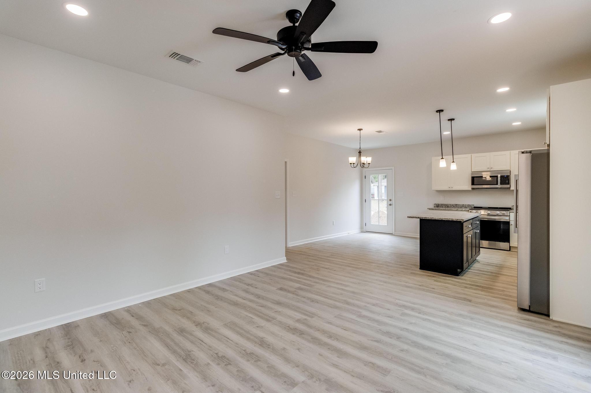 8713 Barnacle Boulevard Property Photo 8