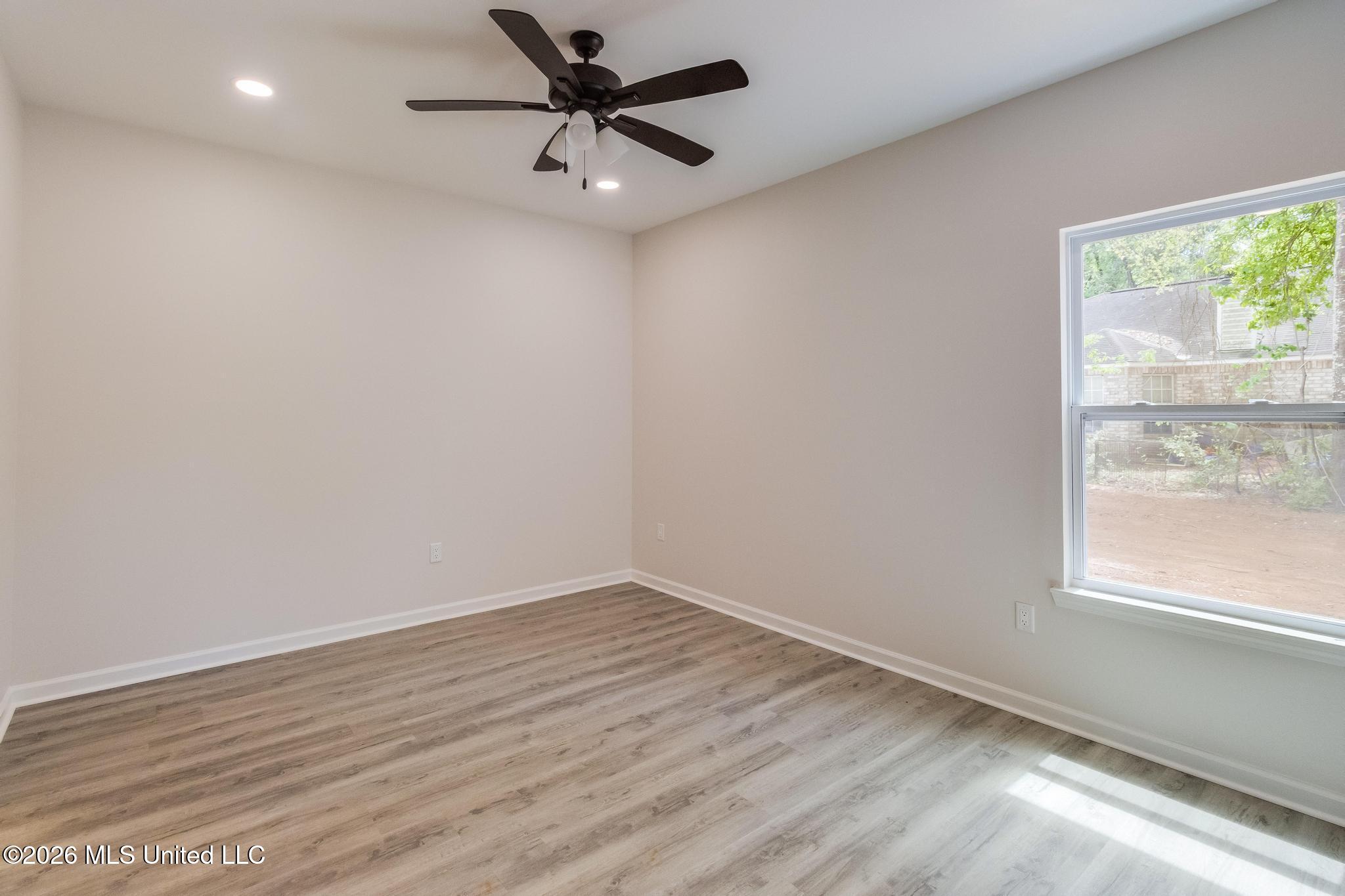 8713 Barnacle Boulevard Property Photo 12