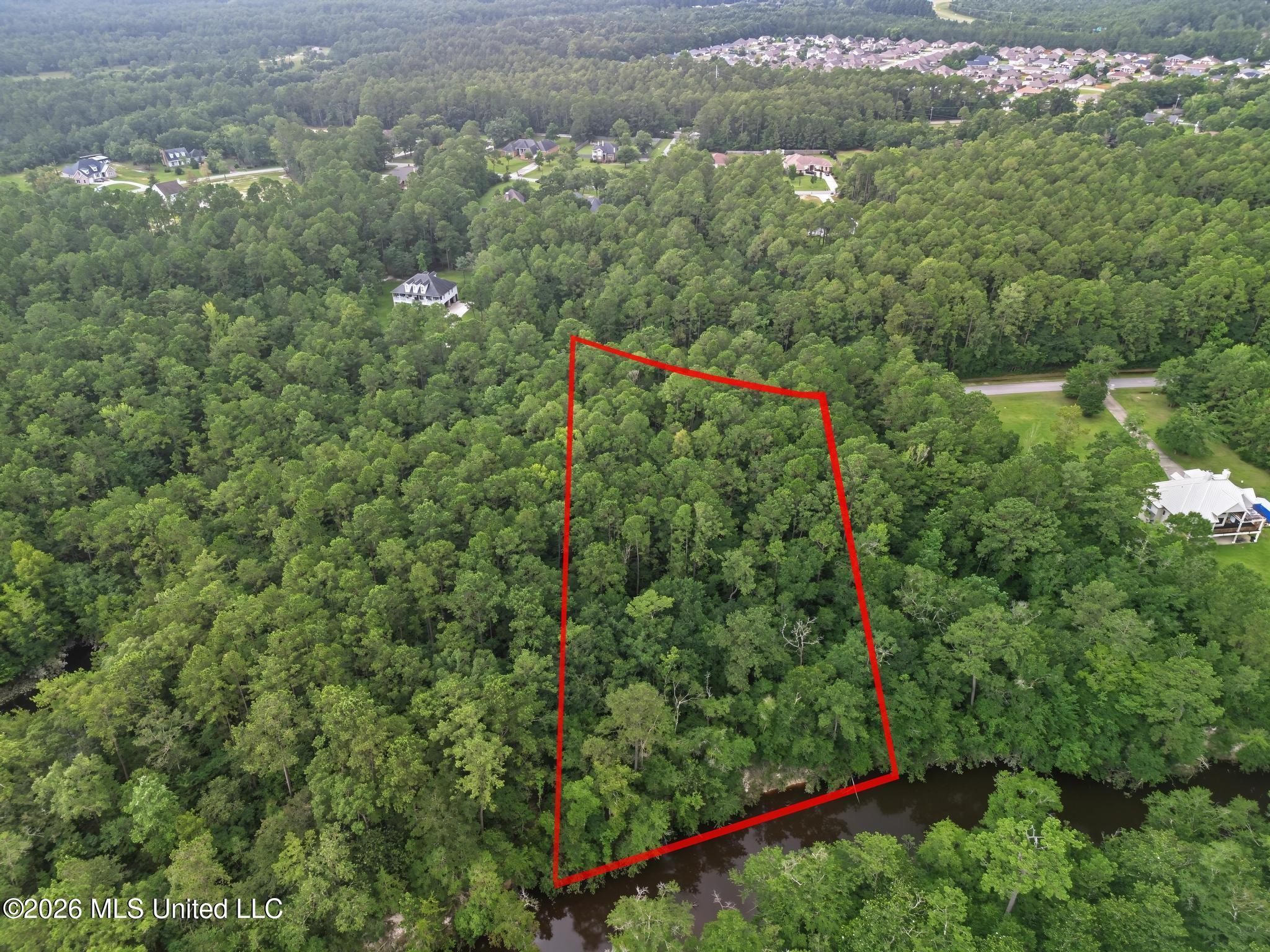 Longwood Circle Property Photo 1