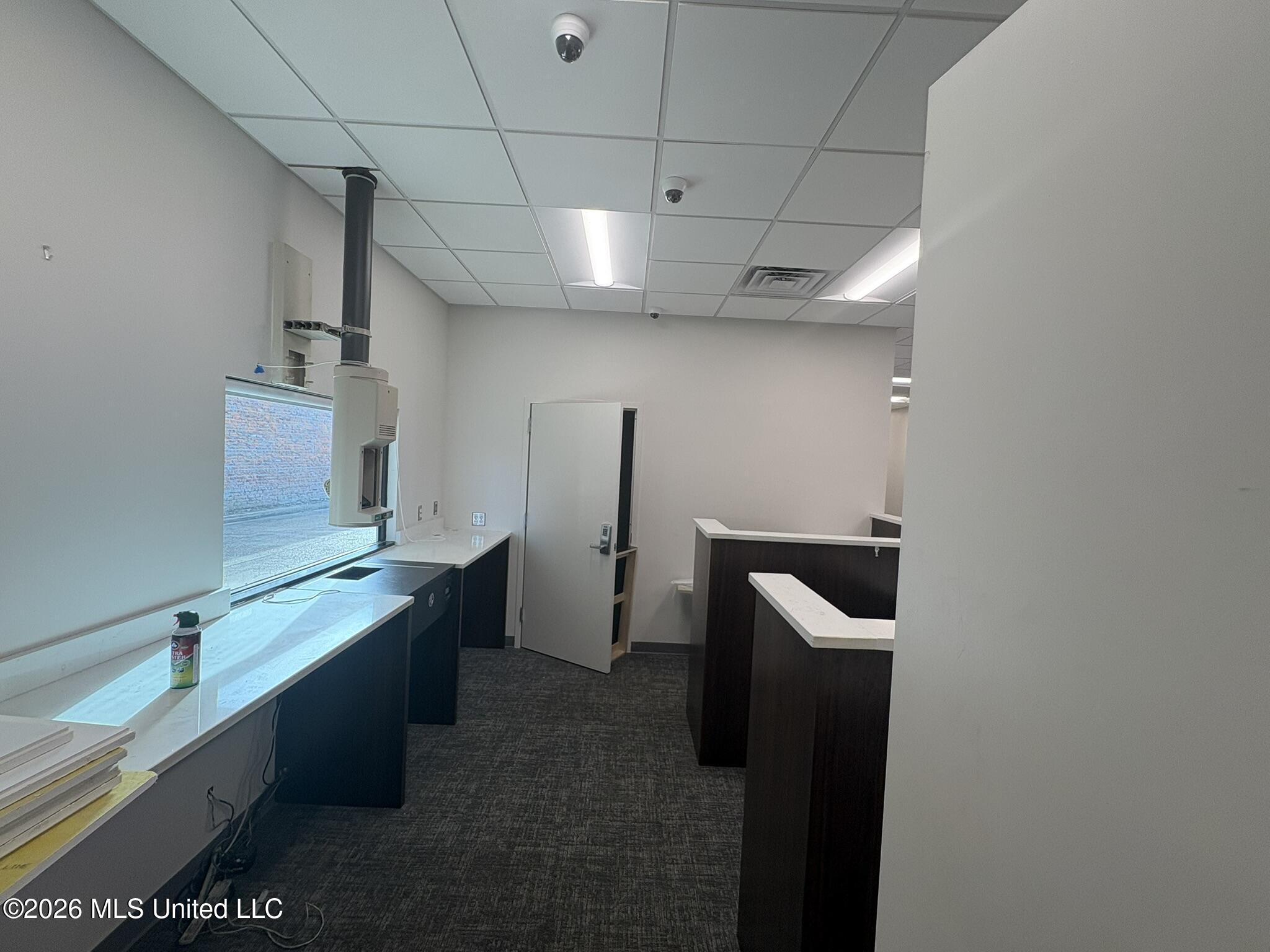 100 N Sharpe Avenue Property Photo 10
