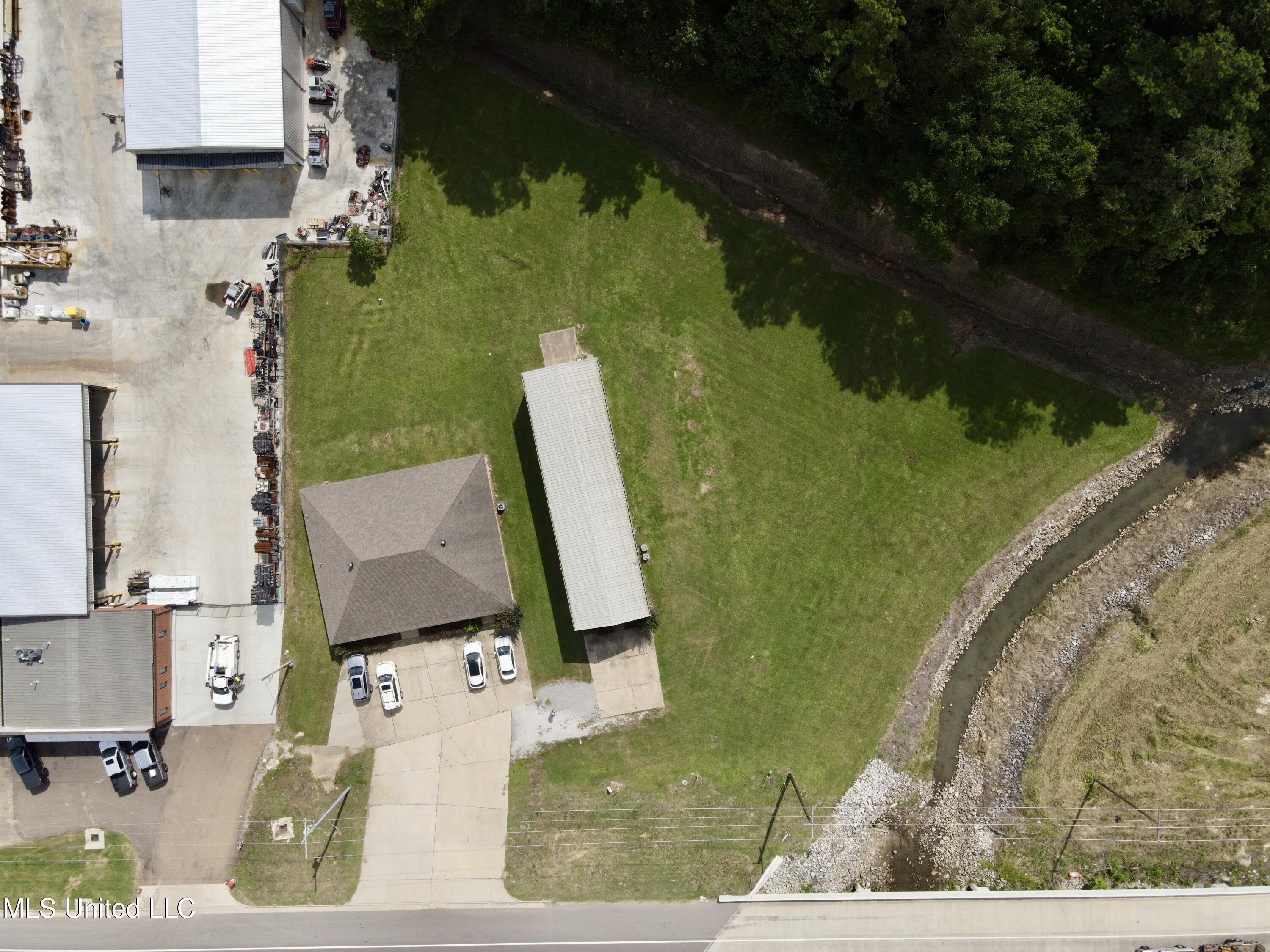 625 Highway 49 Property Photo 16