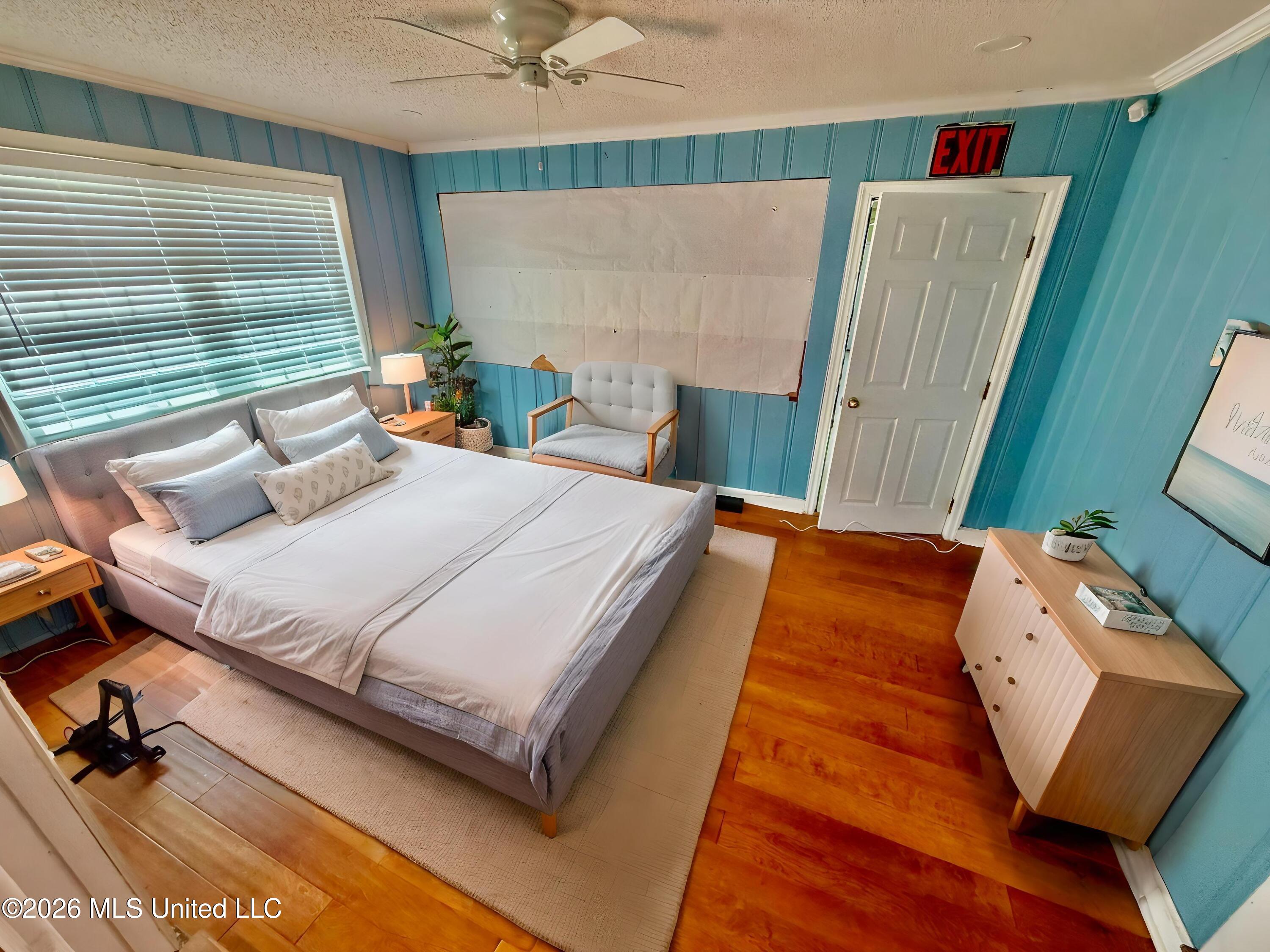 748 Cherry Street Property Photo 11