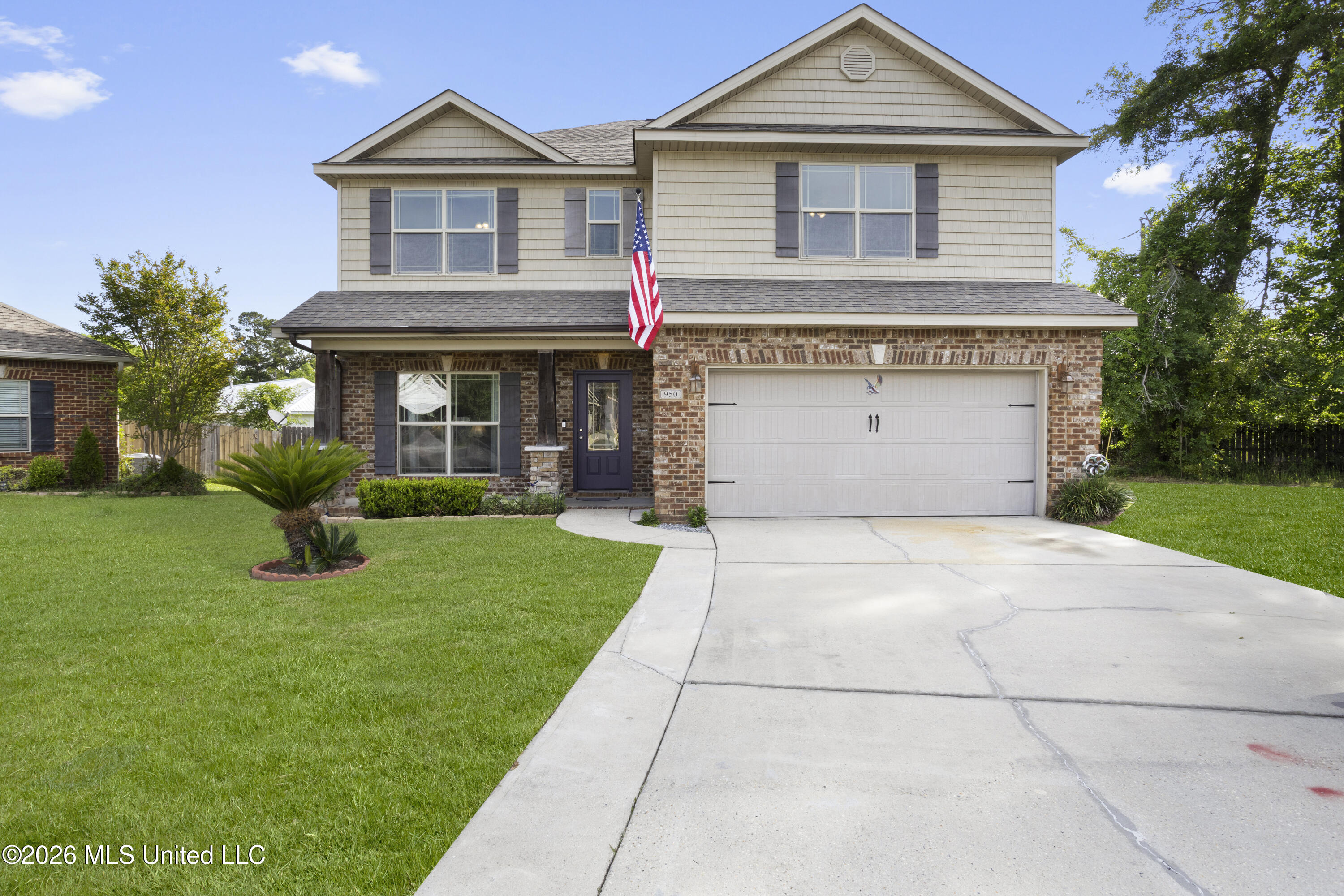 950 Old Towne Street Property Photo 1