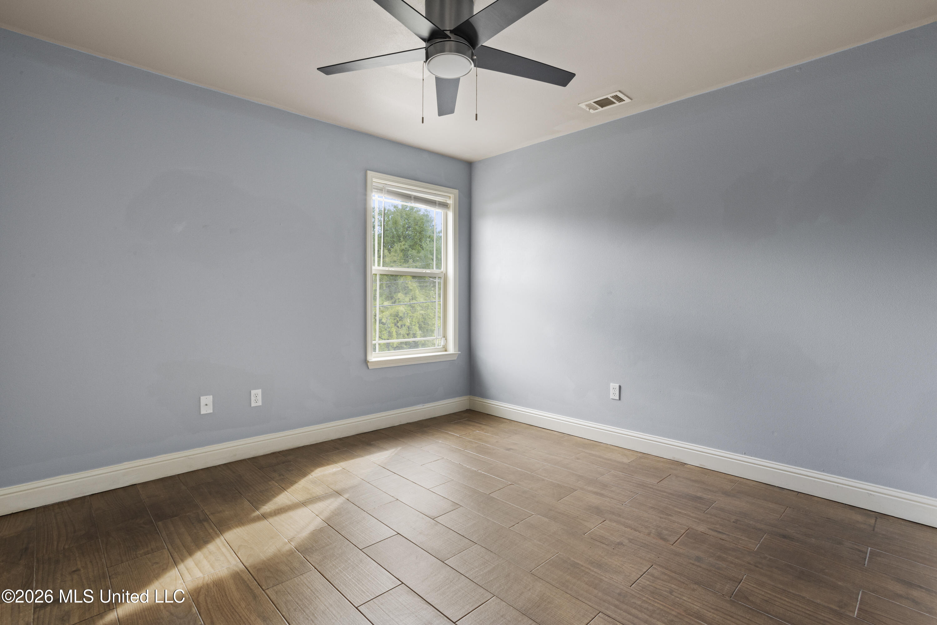 950 Old Towne Street Property Photo 34