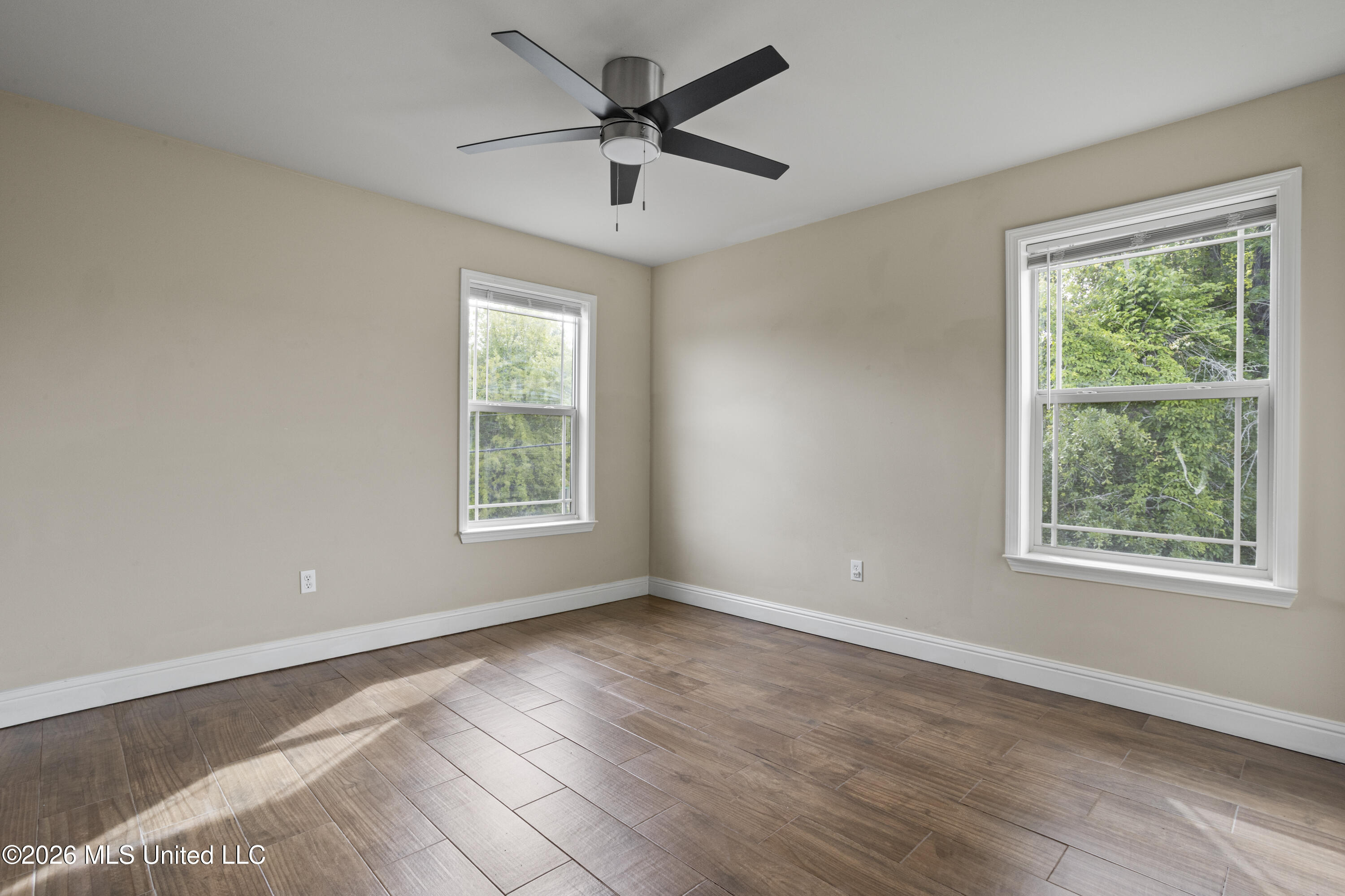 950 Old Towne Street Property Photo 35