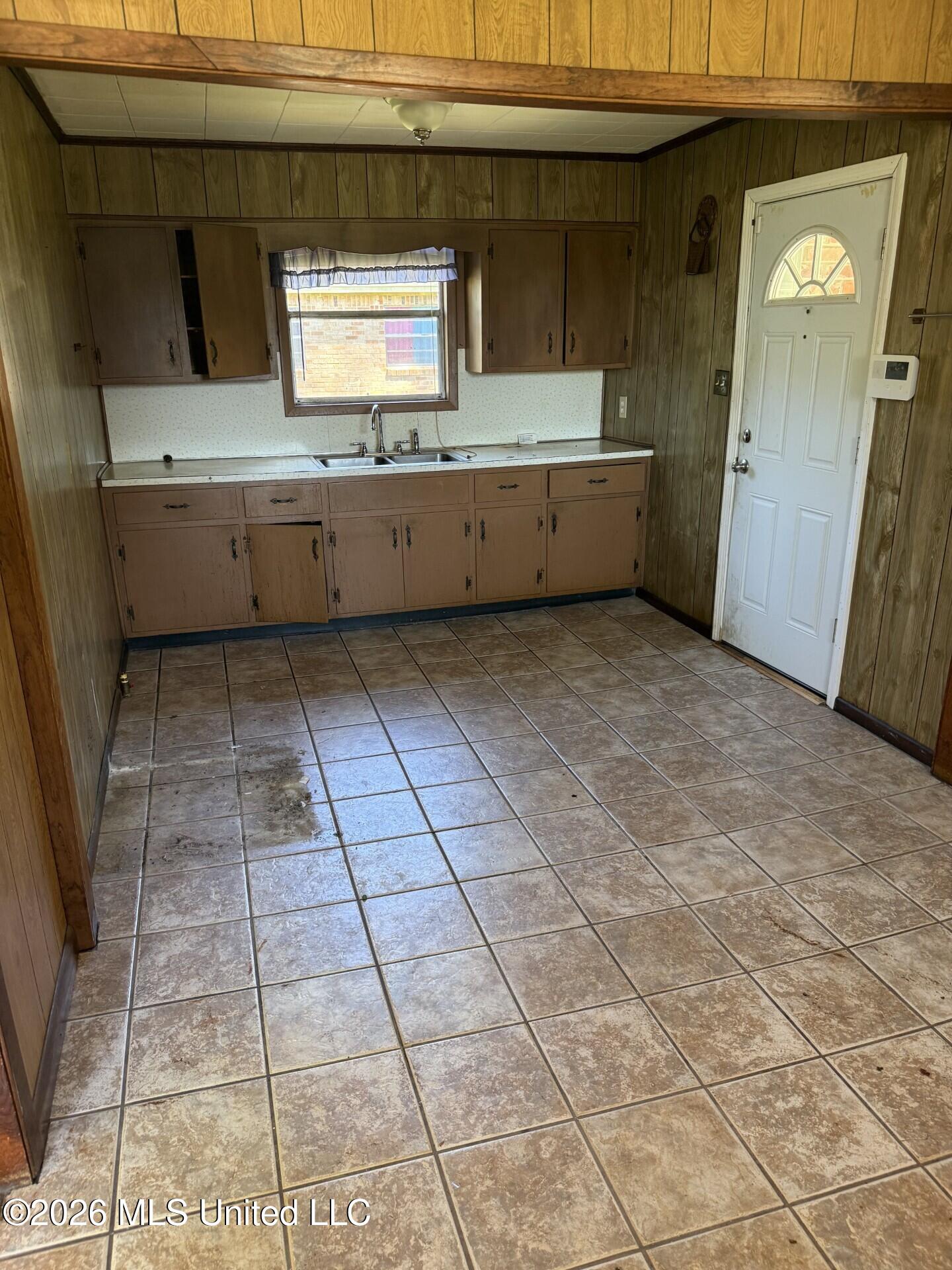 4519 General Ike Property Photo 3