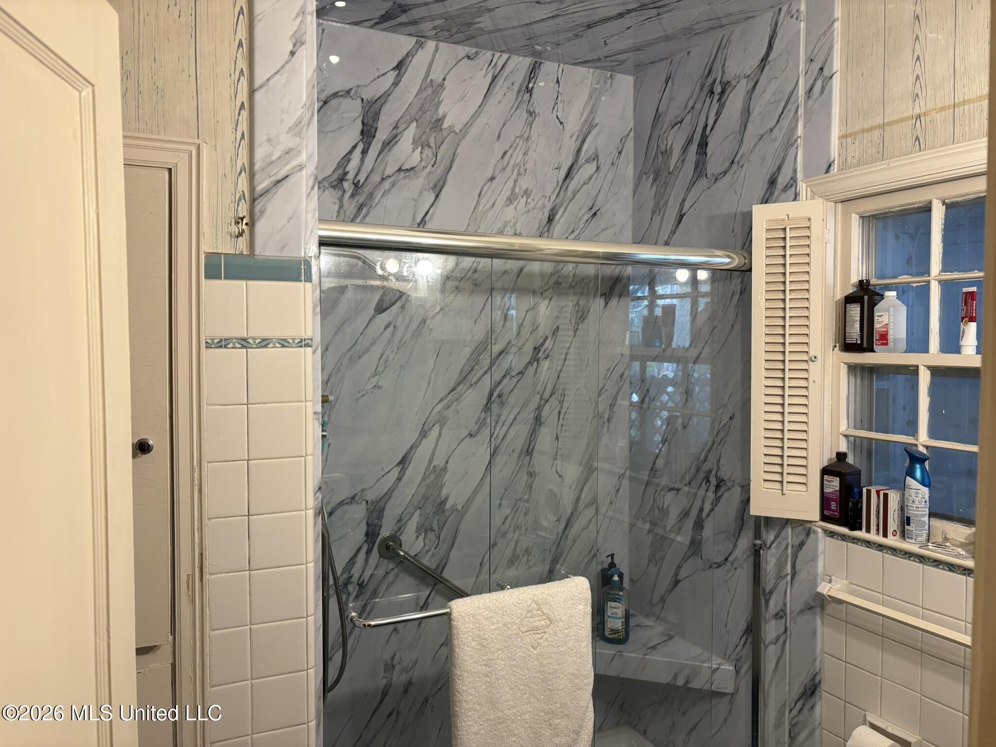 665 Baltzer Rome Road Property Photo 8