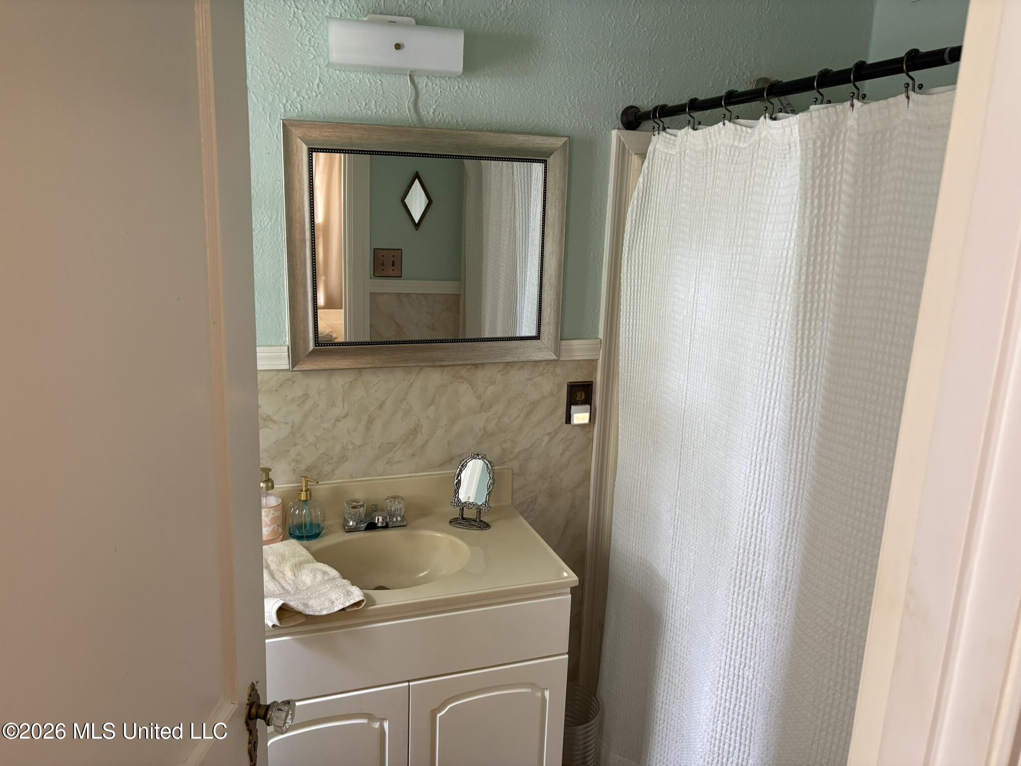 665 Baltzer Rome Road Property Photo 13