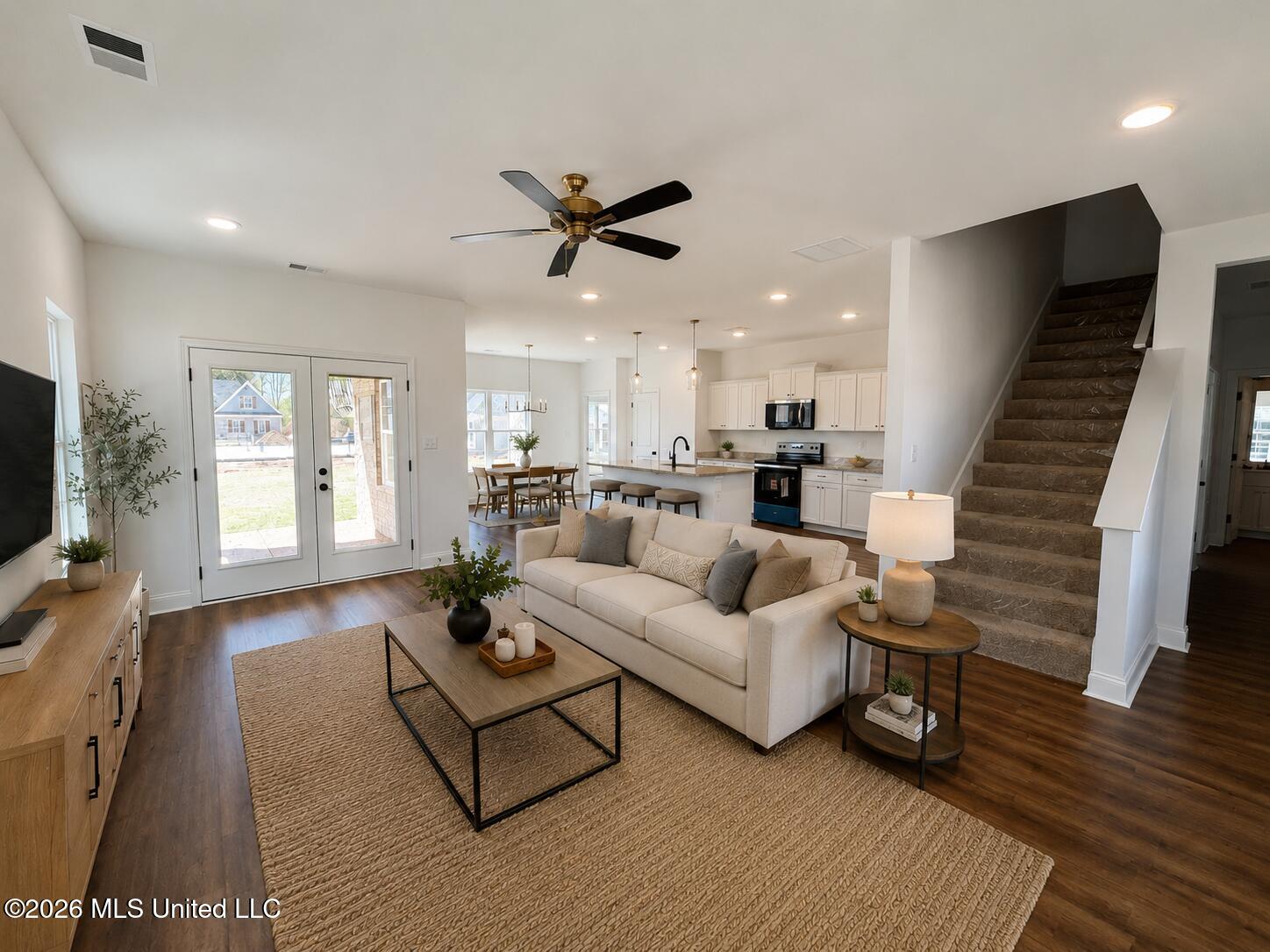 6069 E River Birch Road Property Photo 5