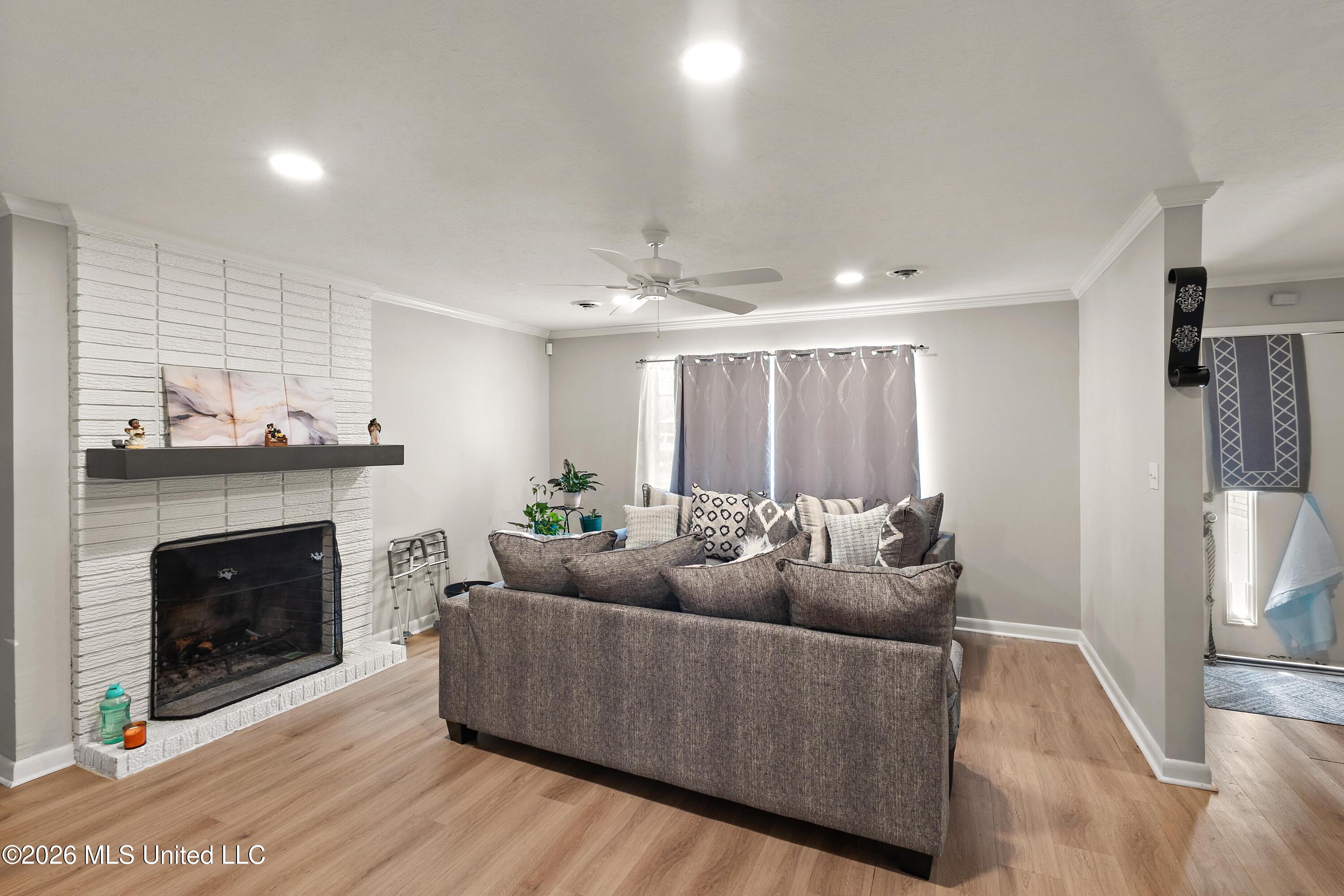 5144 Reddoch Drive Property Photo 3