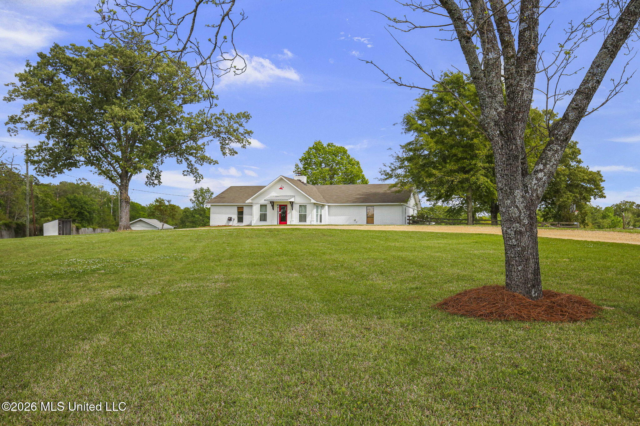 101 Lakeview Road Property Photo 8