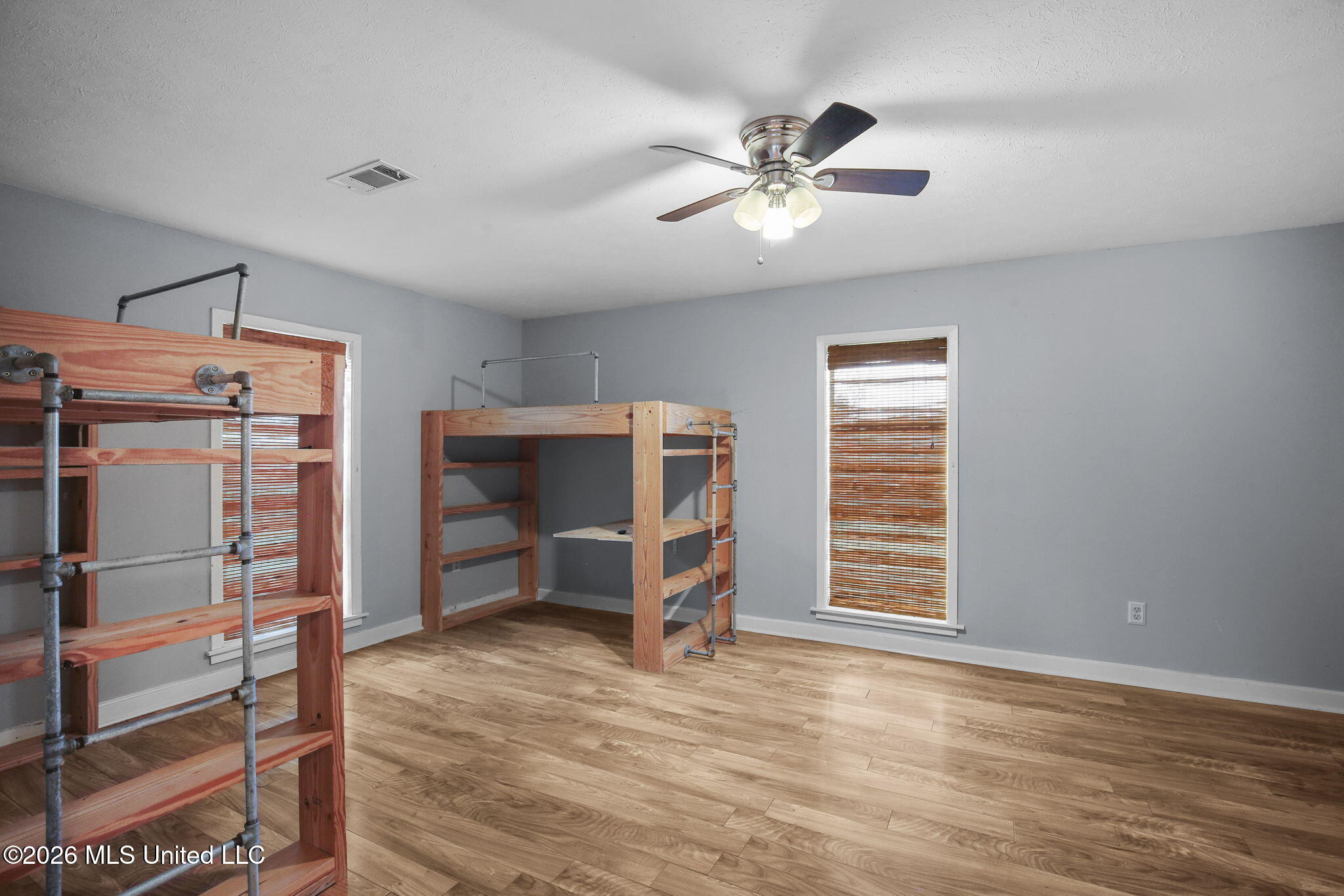 101 Lakeview Road Property Photo 39