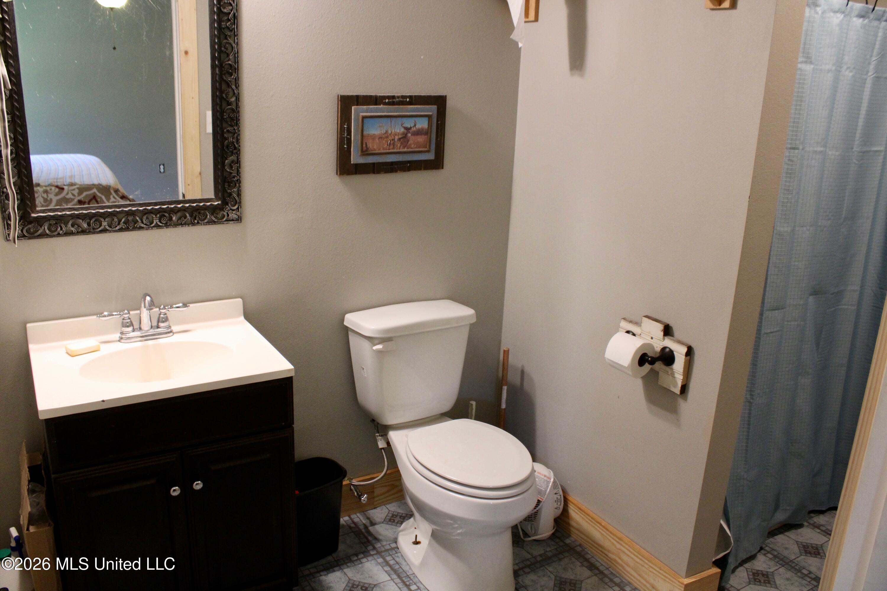 835 Fowler Road Property Photo 15