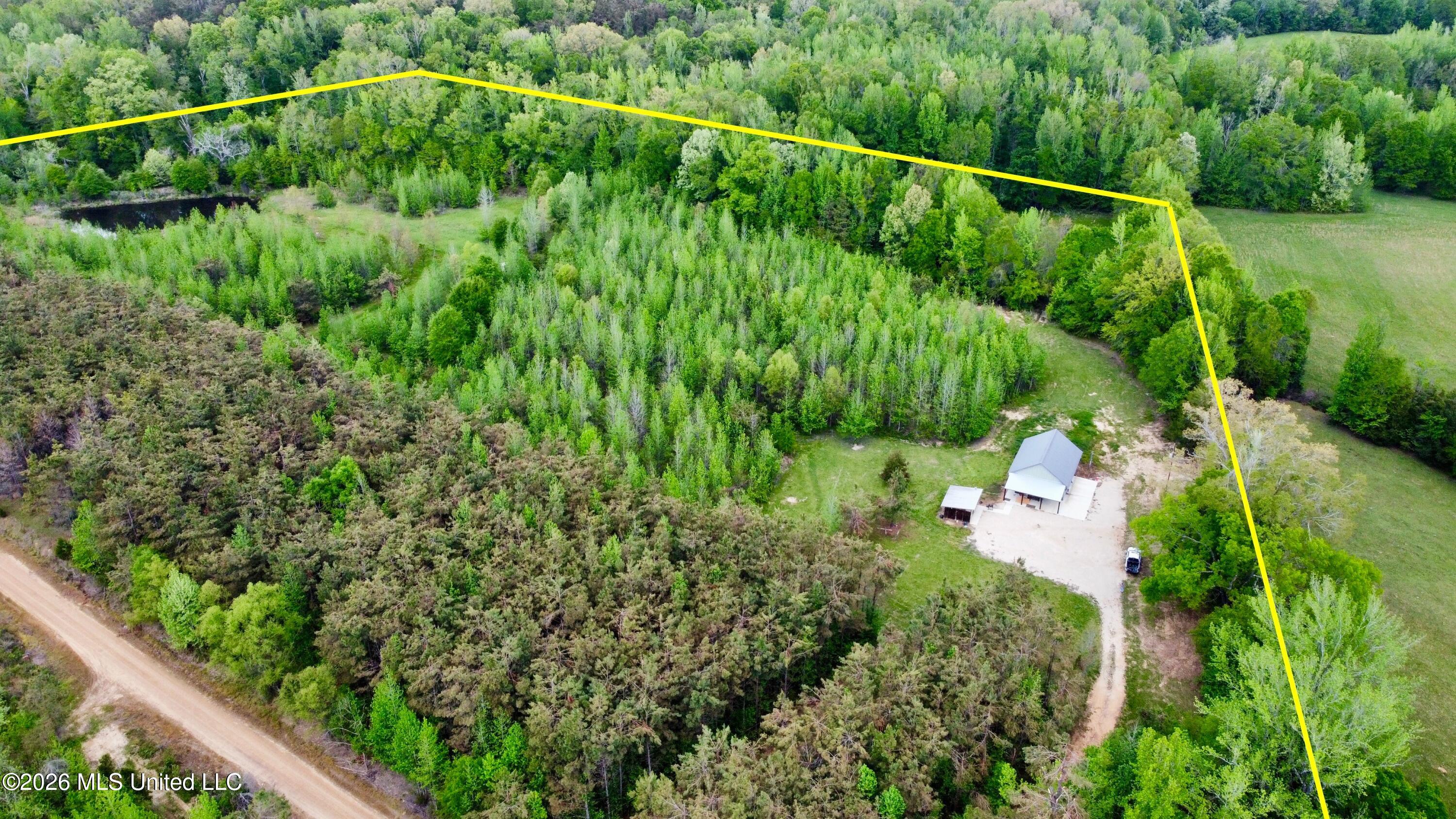 835 Fowler Road Property Photo 18