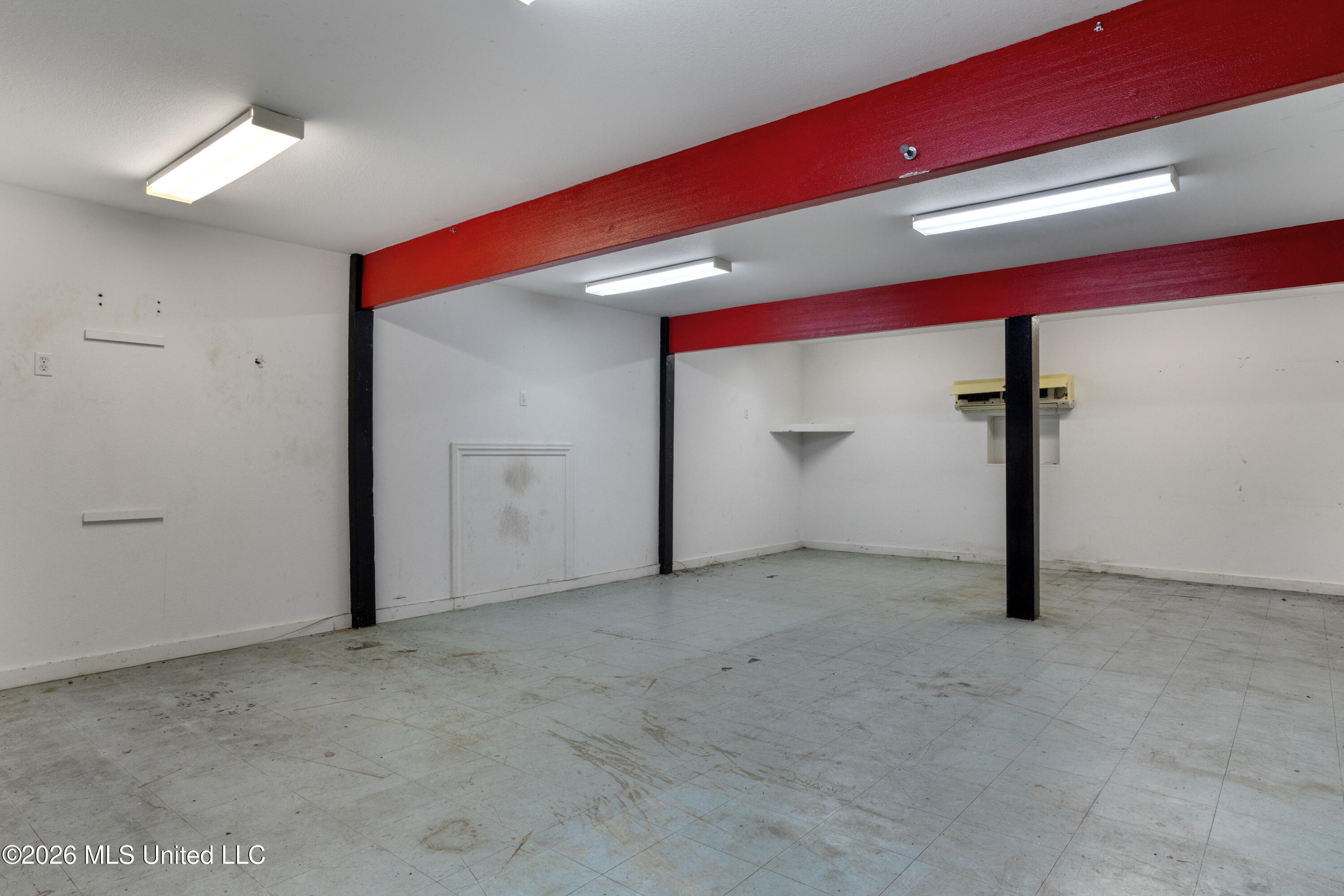 4920 Beach Street Property Photo 12