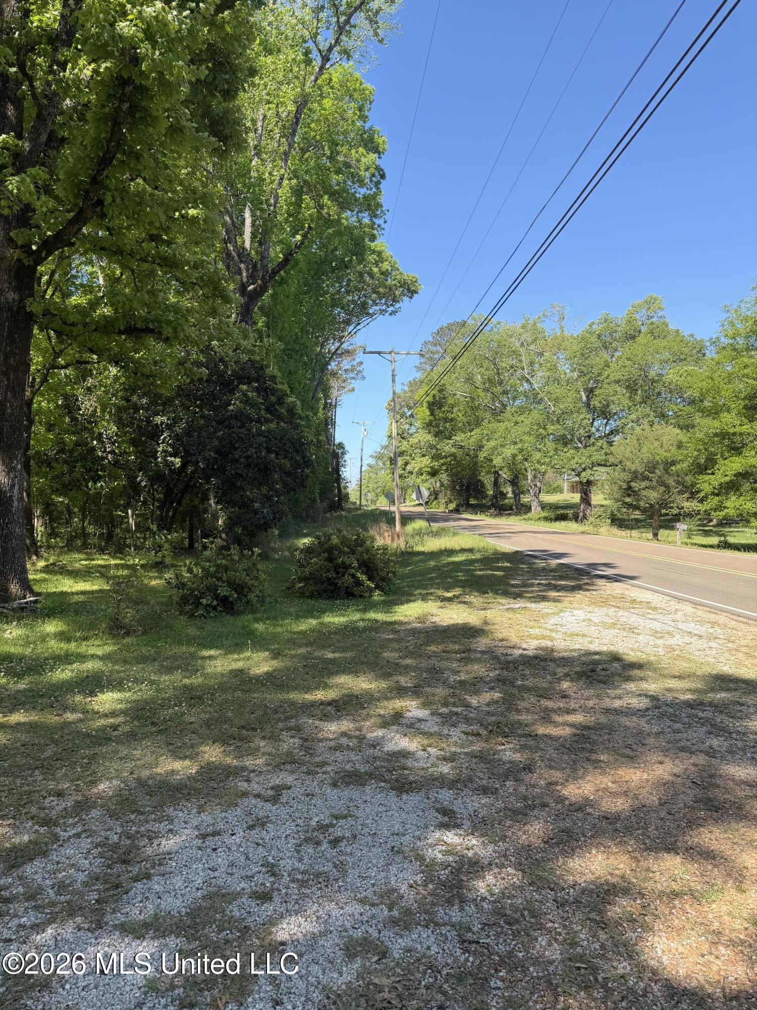 1028 Busy Corner Road Property Photo 7
