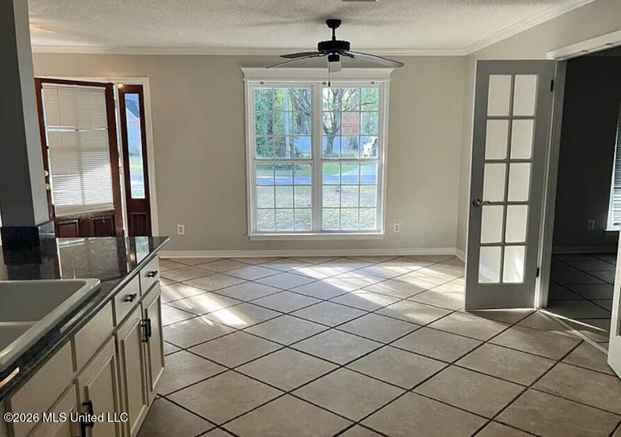 2709 Robert Hiram Drive Property Photo 3