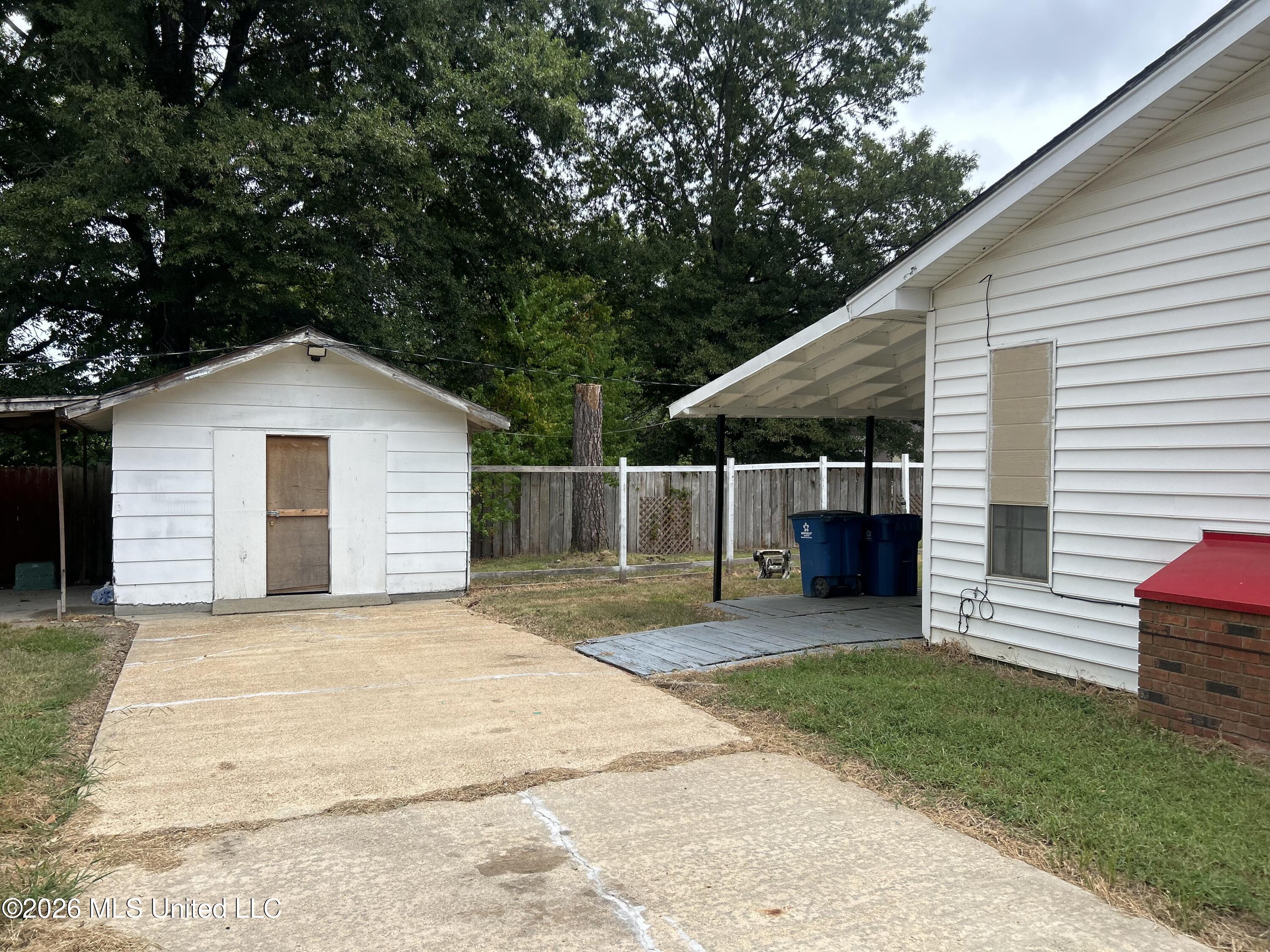 845 Lynn Avenue Property Photo 26