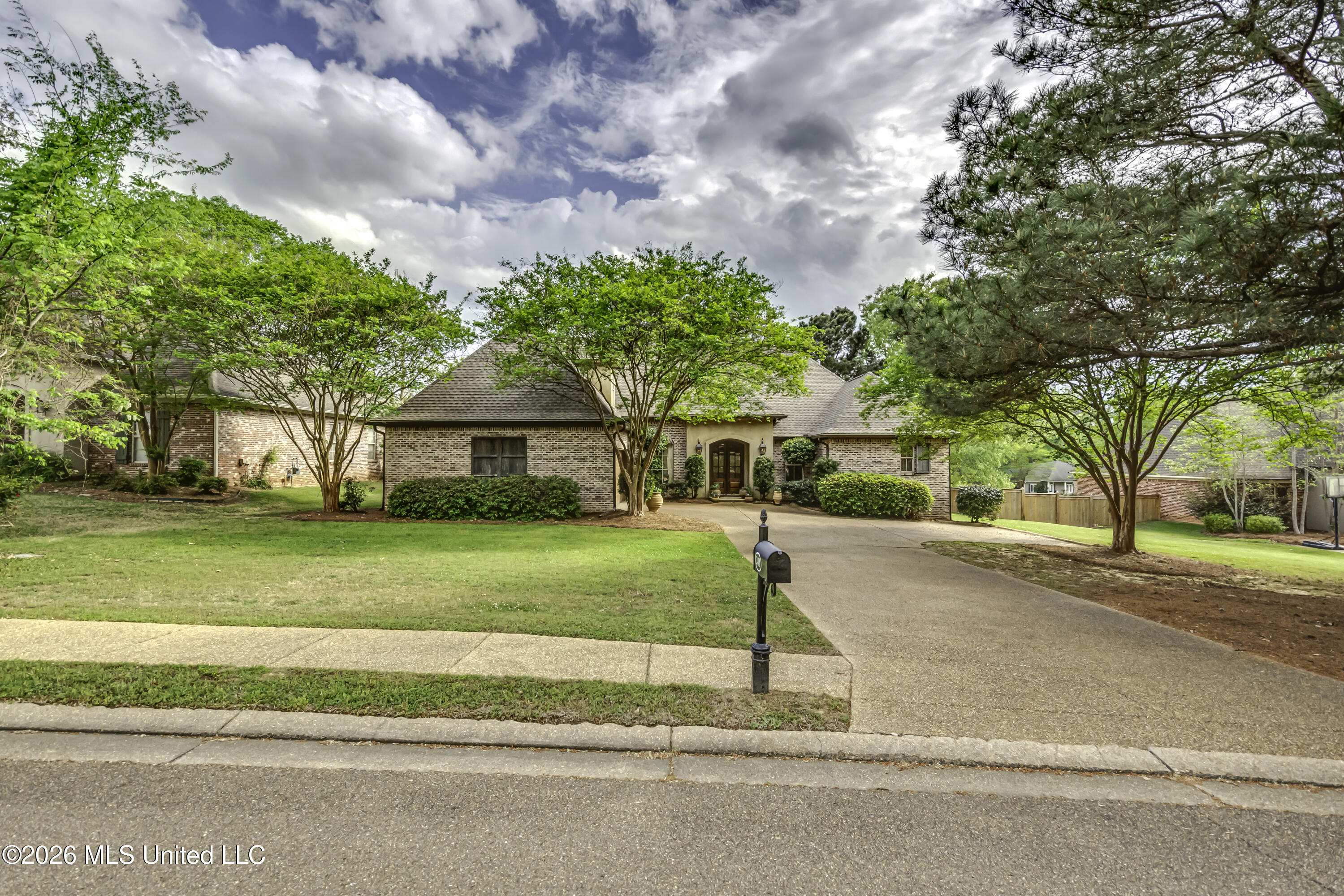 241 Sycamore Lane Property Photo 1