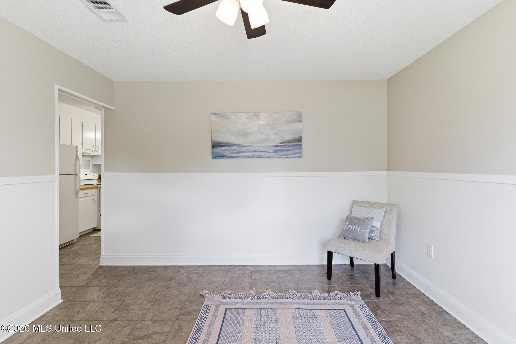 205 Woodside Drive Property Photo 10