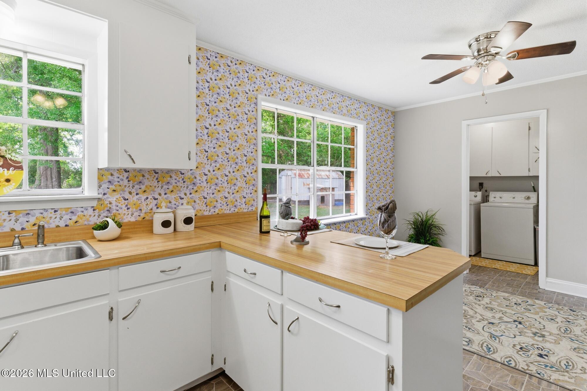 205 Woodside Drive Property Photo 18