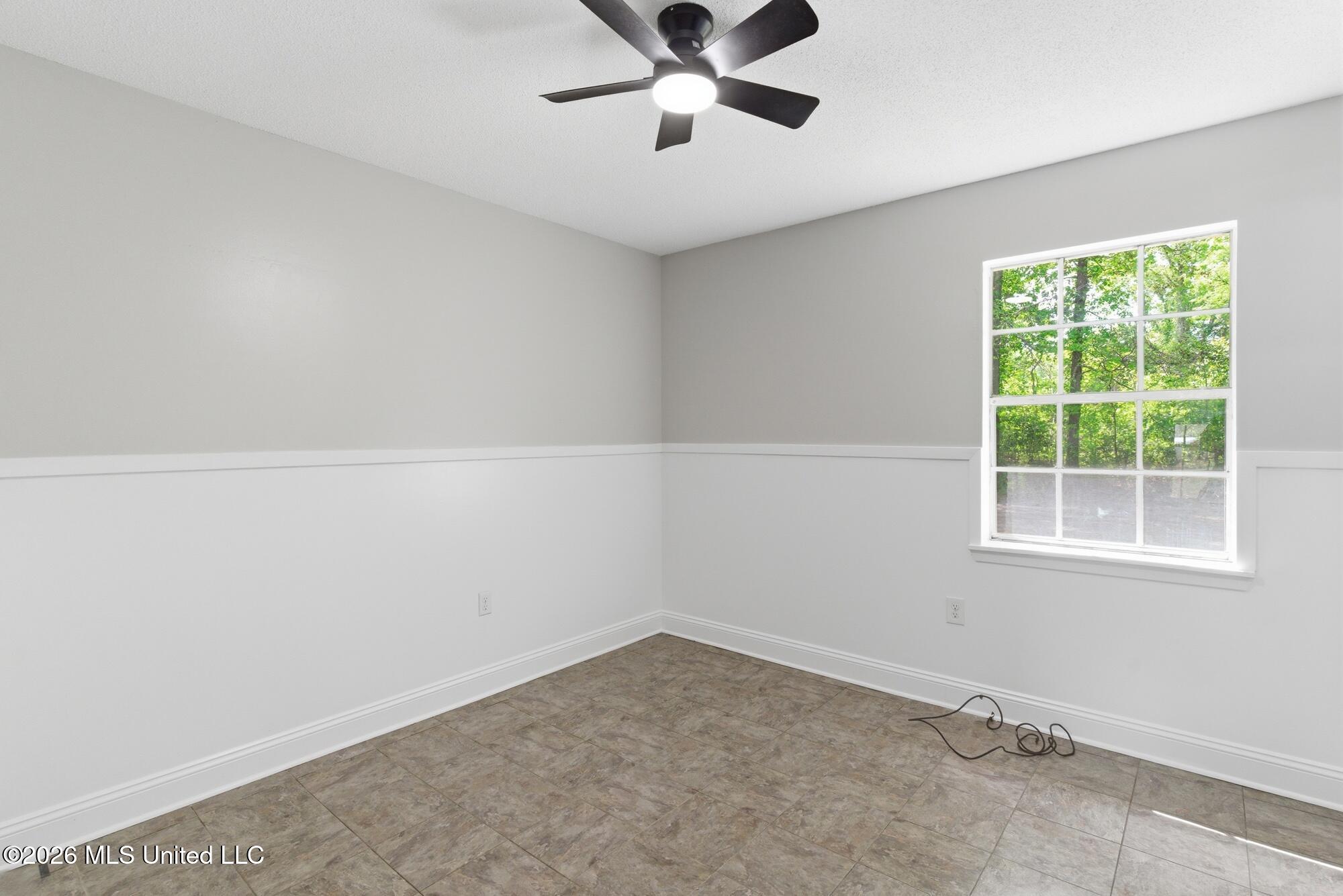 205 Woodside Drive Property Photo 22