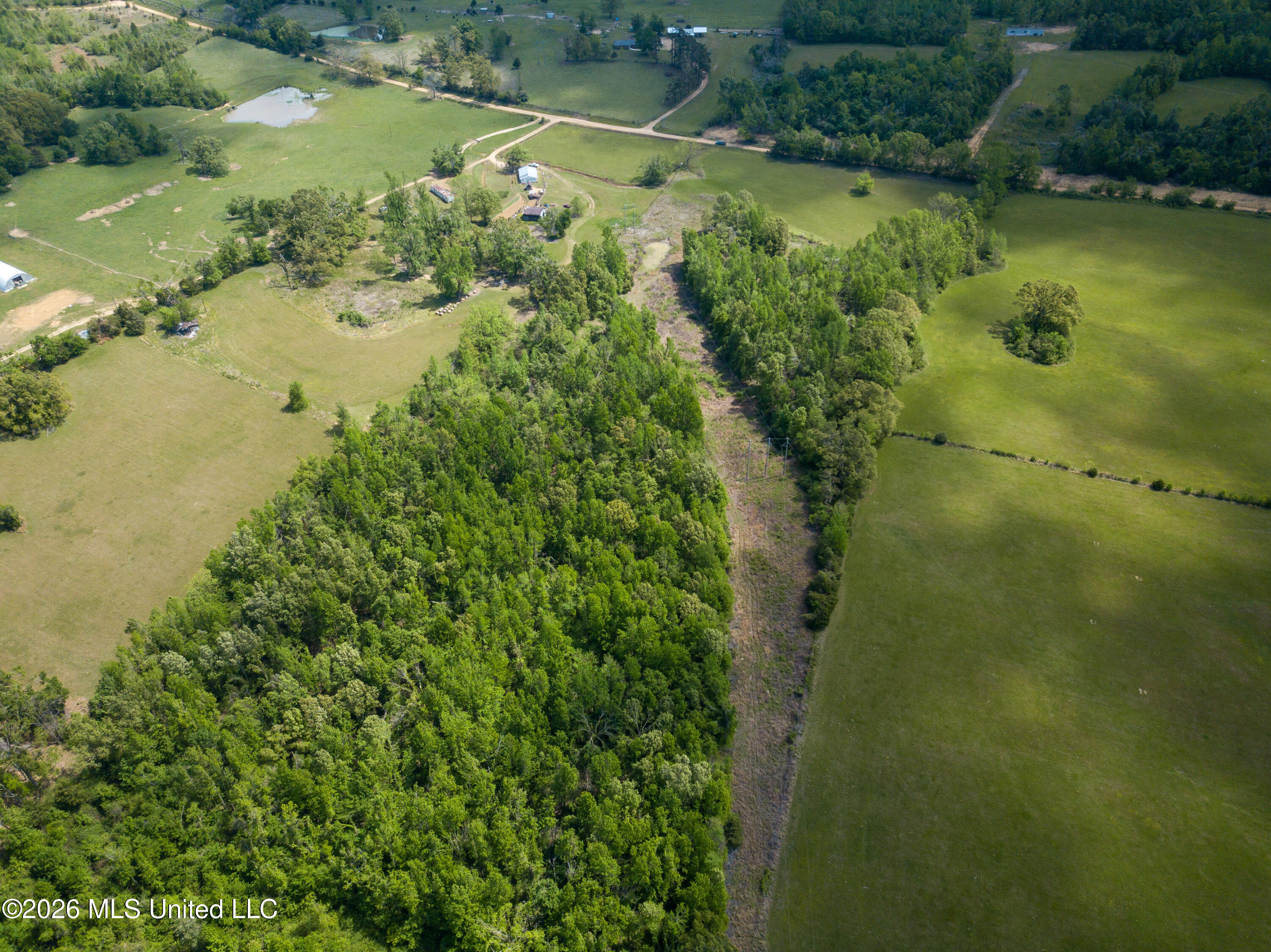 Sweetwater Road Property Photo 5