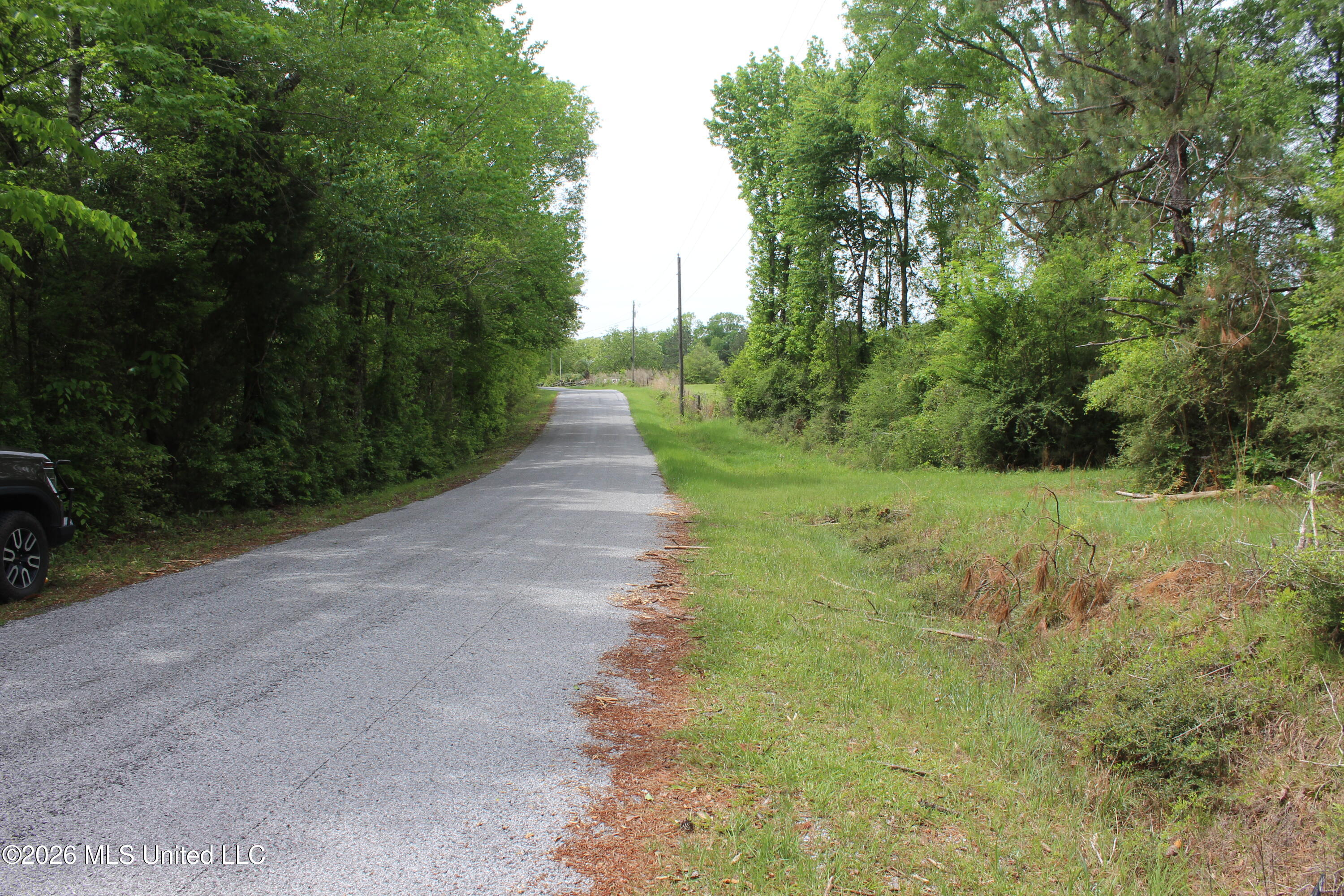 Charlie Boyd Road Property Photo 2