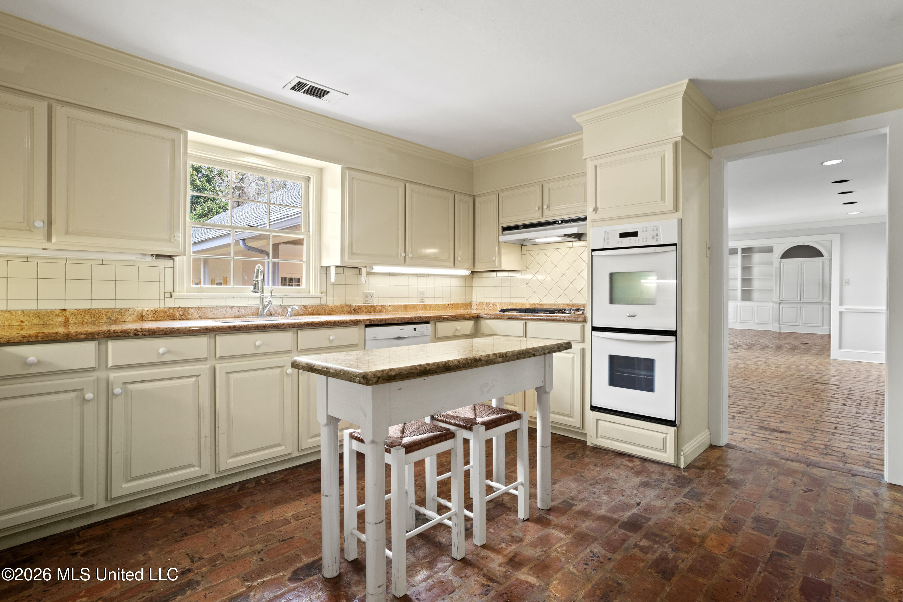 50 Poplar Circle Property Photo 6