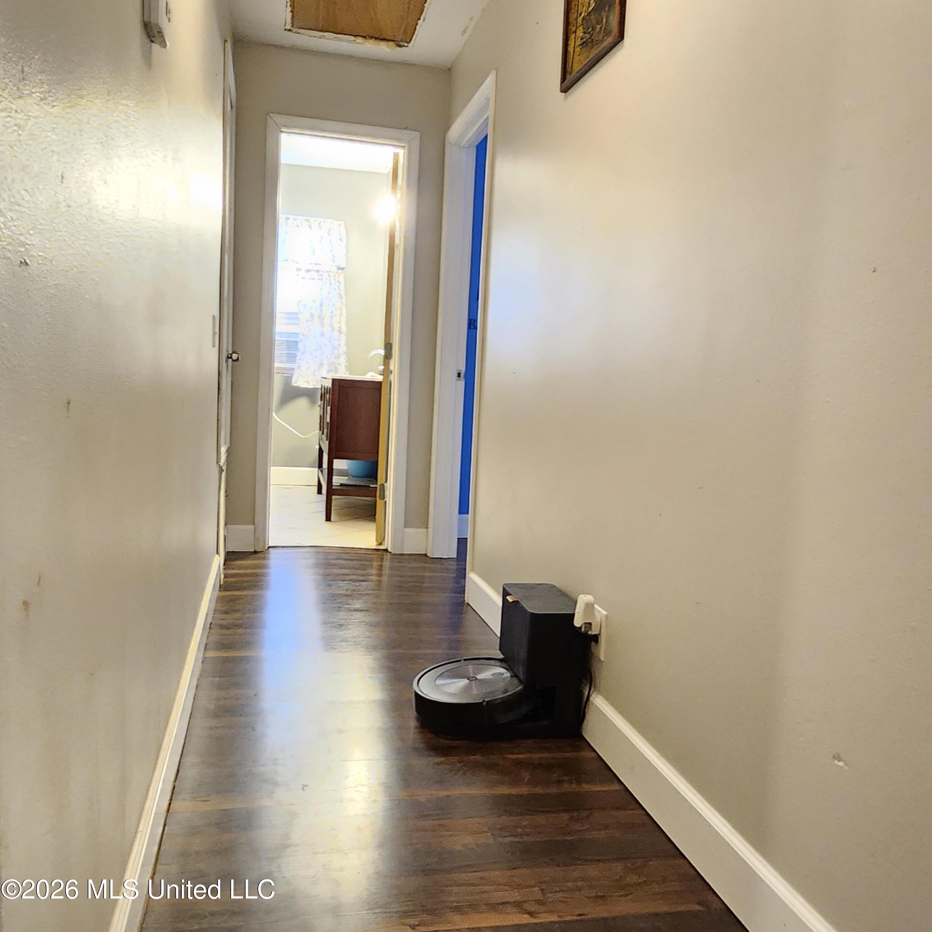 12 Austin Lane Property Photo 32
