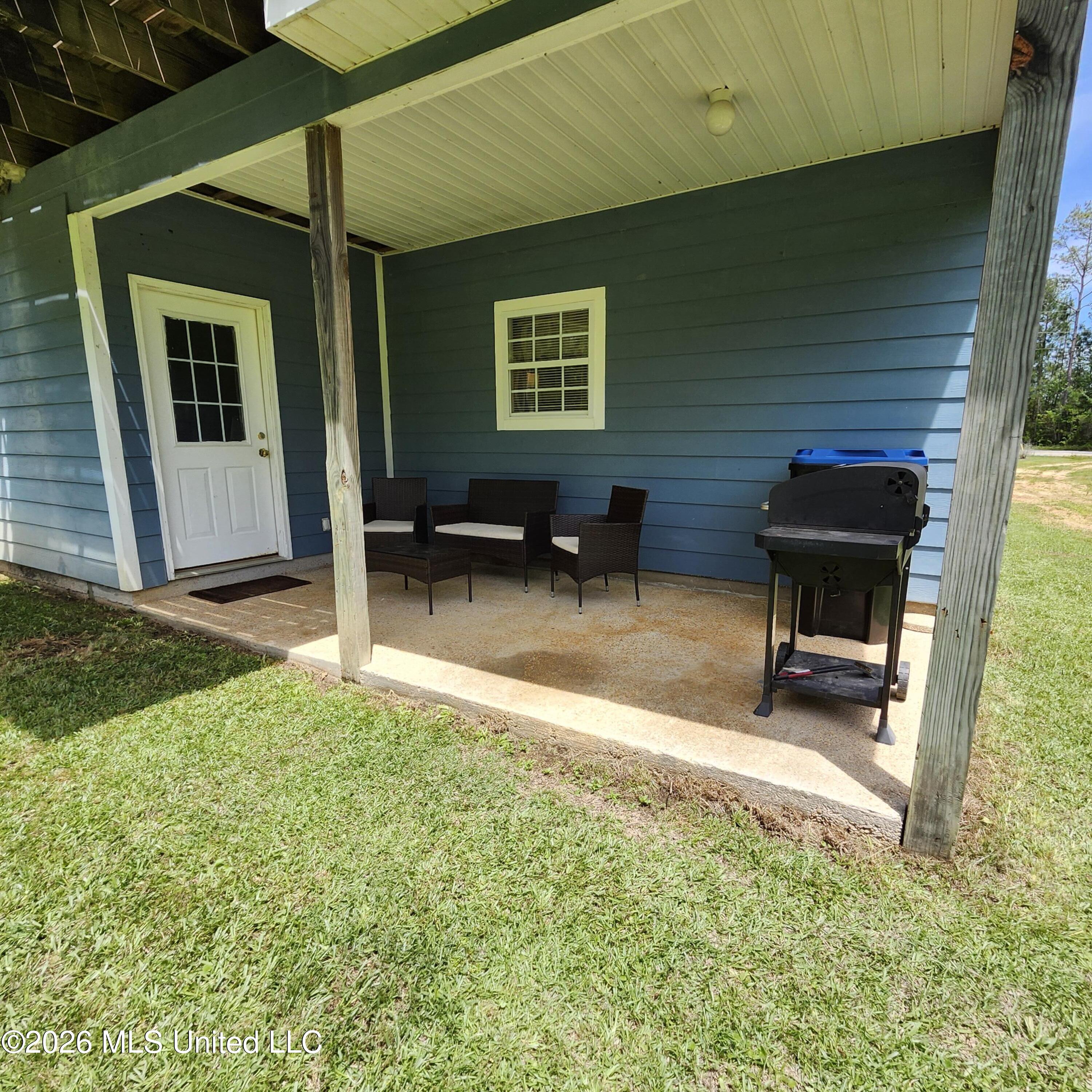 12 Austin Lane Property Photo 58