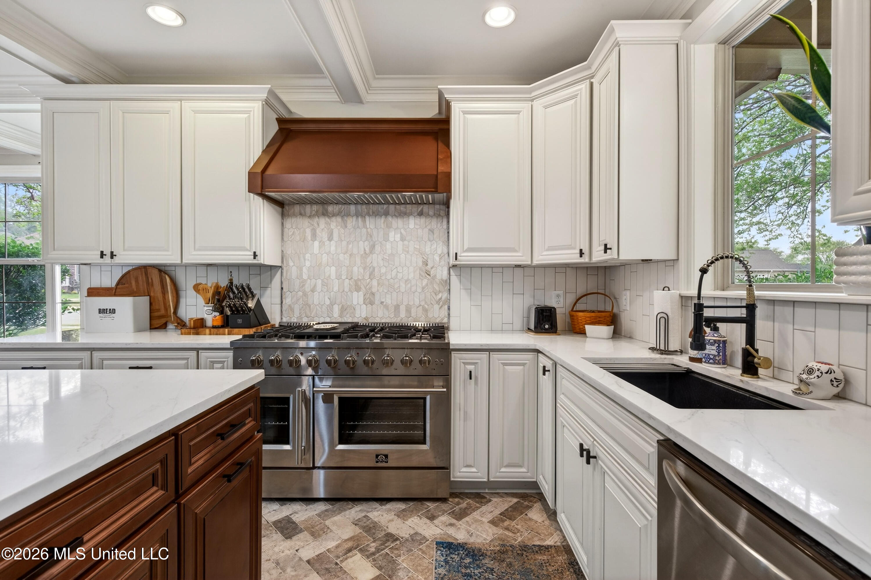 480 Jordan Drive Property Photo 16