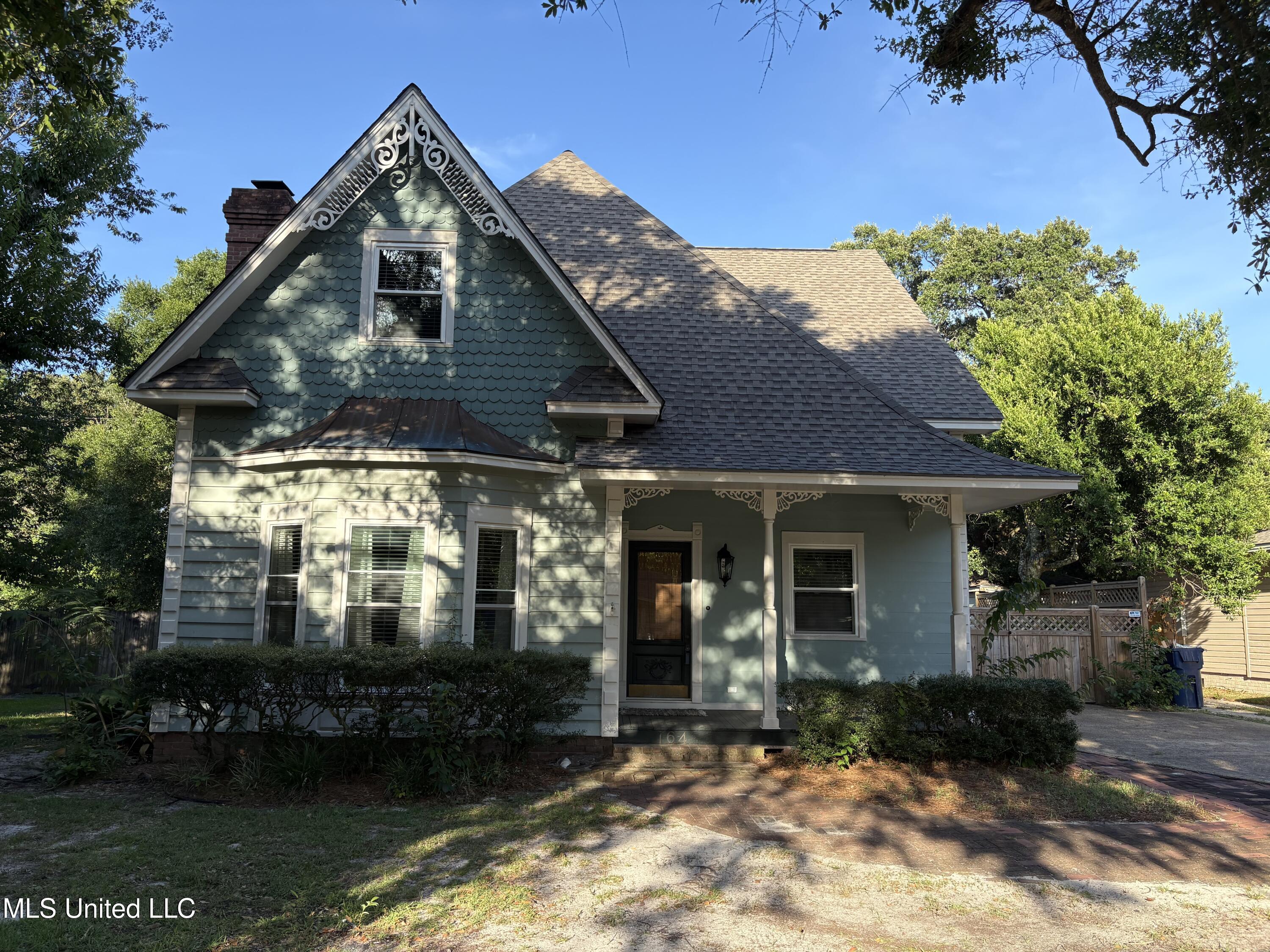 164 Balmoral Avenue Property Photo 1