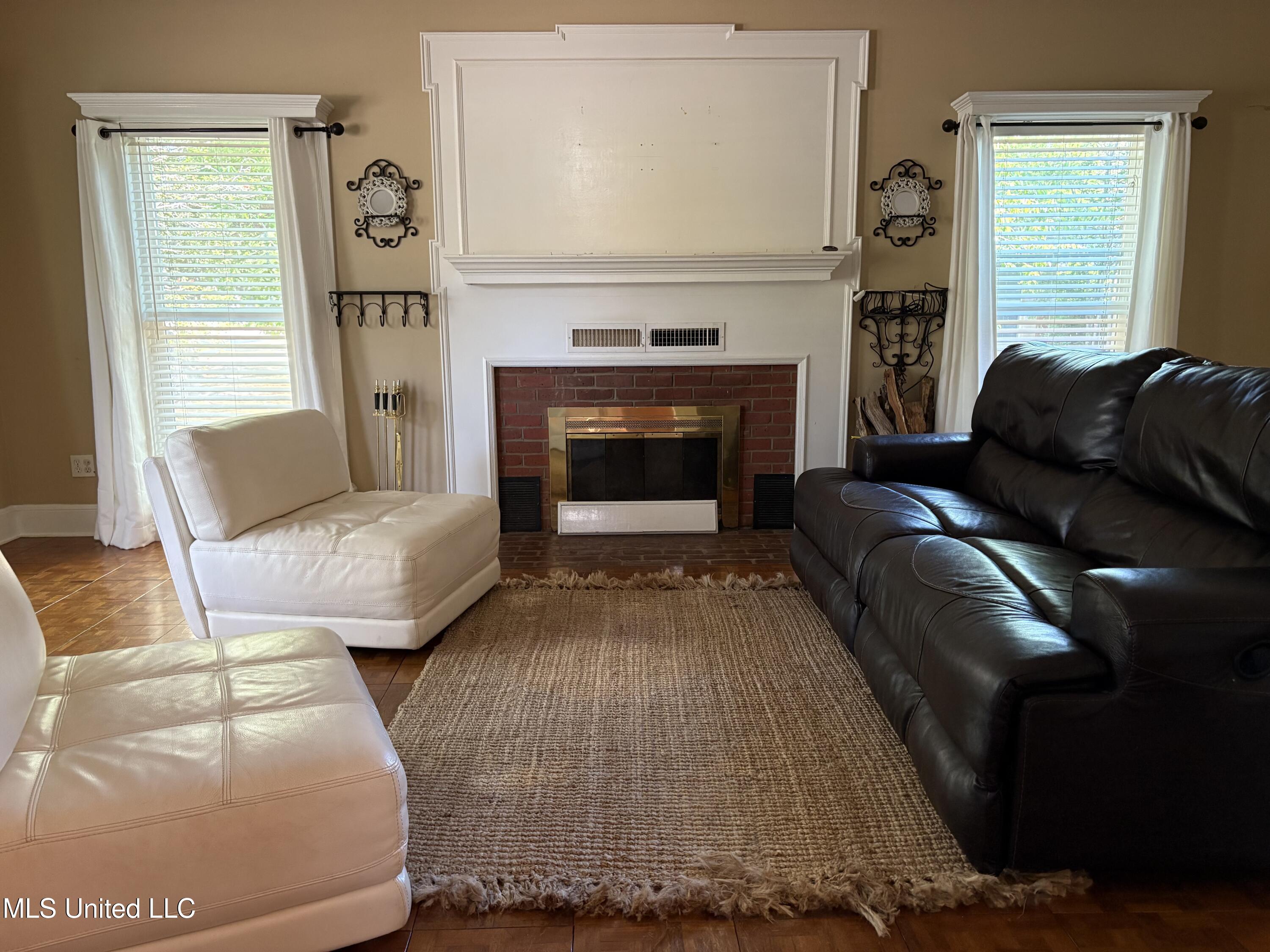 164 Balmoral Avenue Property Photo 7