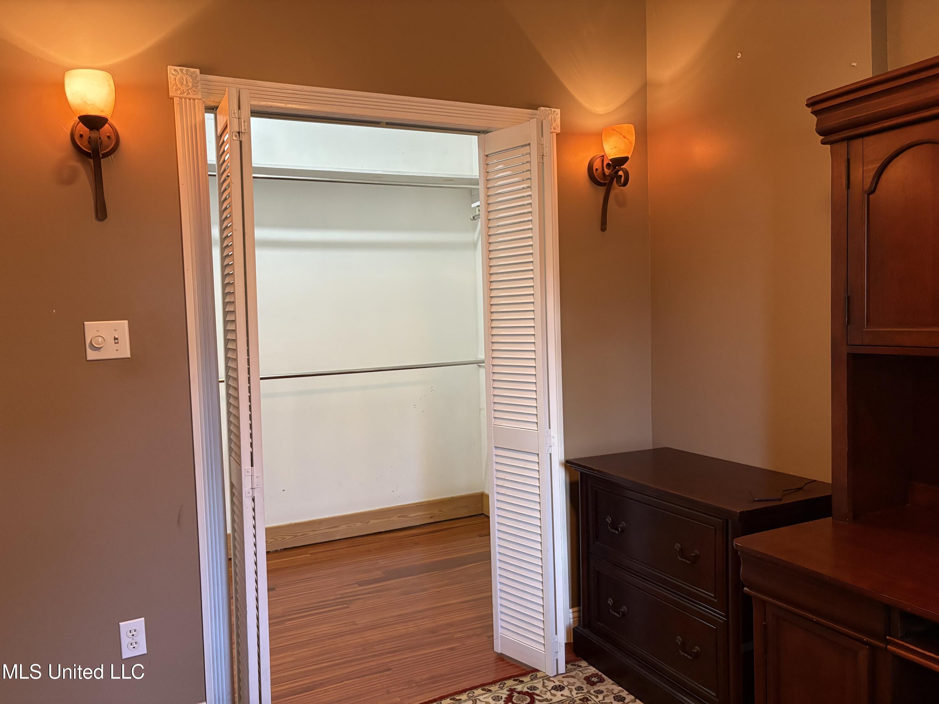 164 Balmoral Avenue Property Photo 19