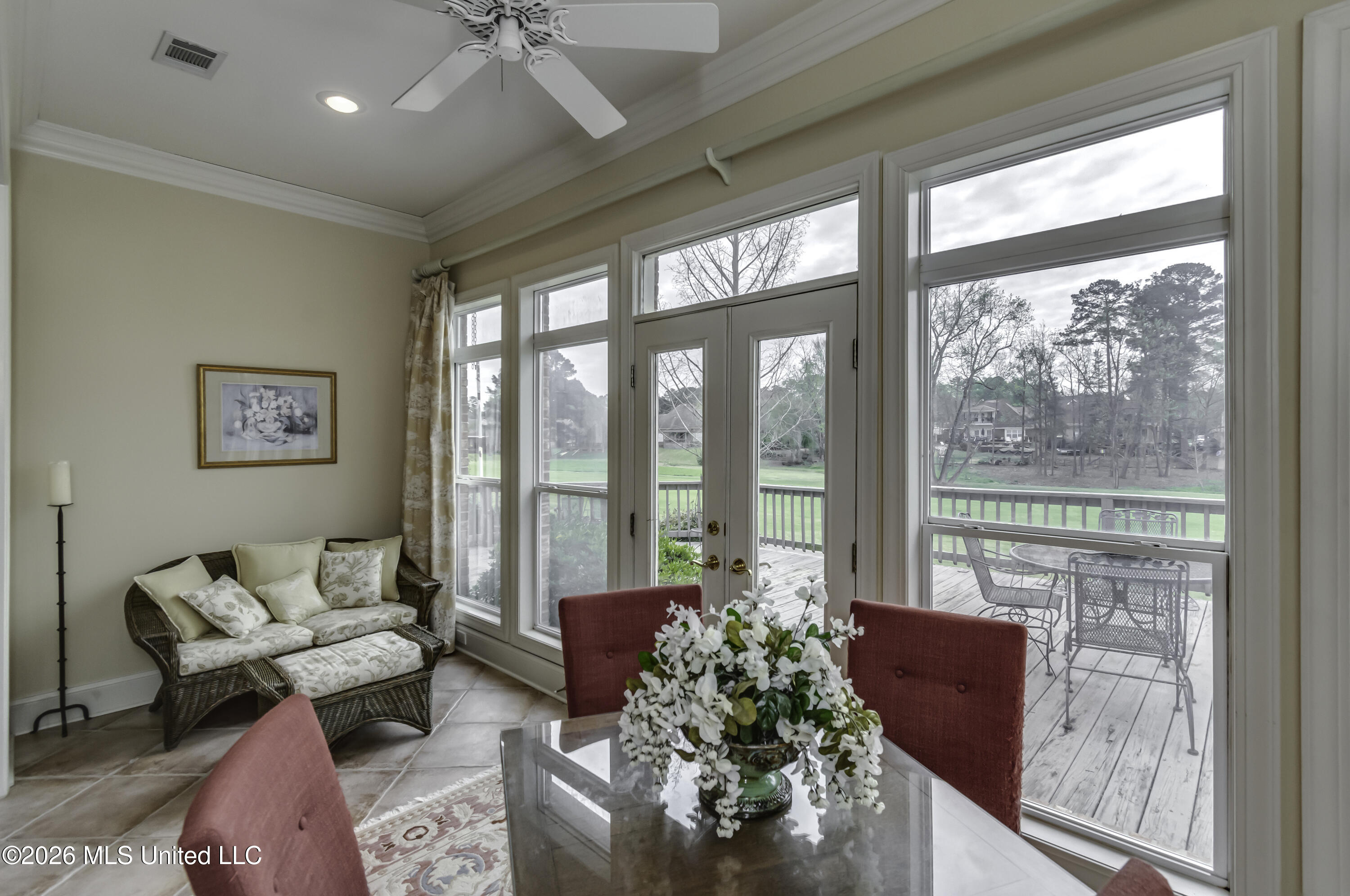 607 Willow Court Circle Property Photo 14