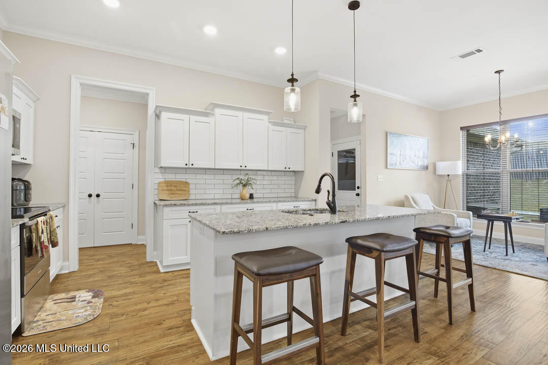 25 Island Oak Property Photo 15